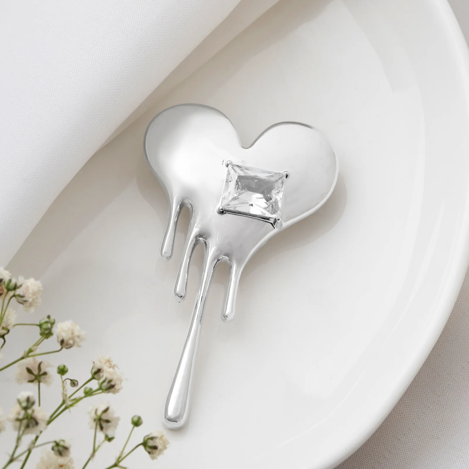 Melting Heart Silver Brooch - Image 2