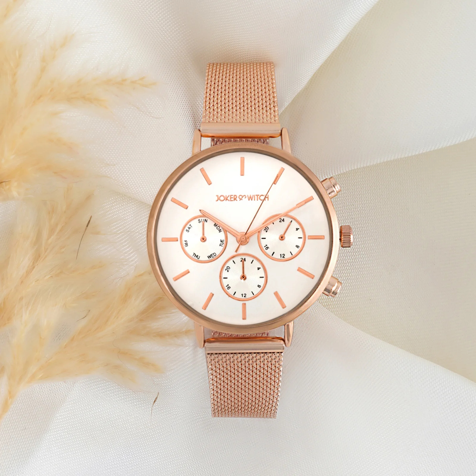 Moscow White Large Dial Rose Gold Mesh Strap Women's Watch - Image 3