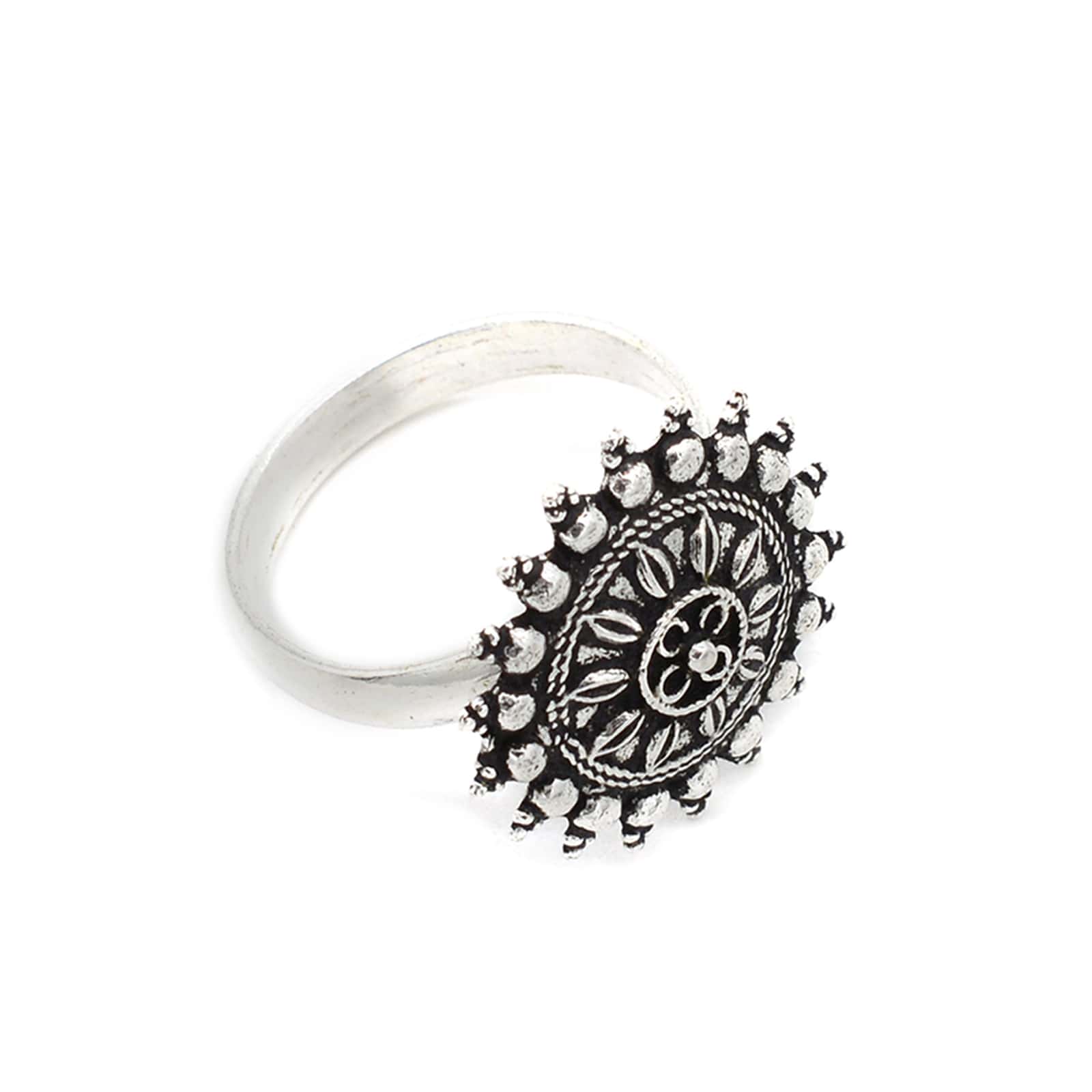Nitya Silver Ring - Image 4