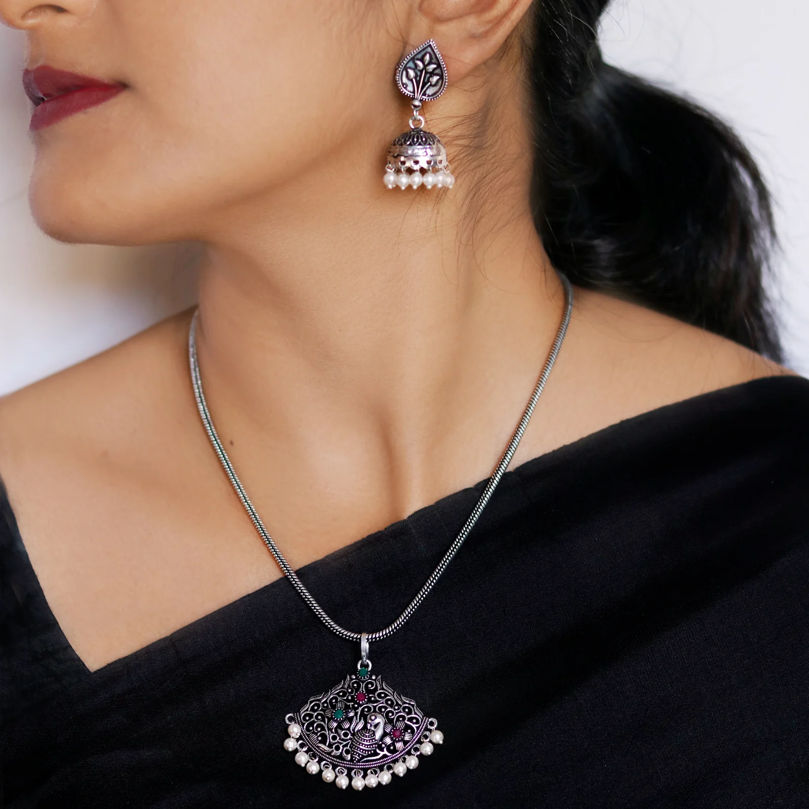 Pavaki Multi Colored Silver Oxidized  Pendant Set - Image 10