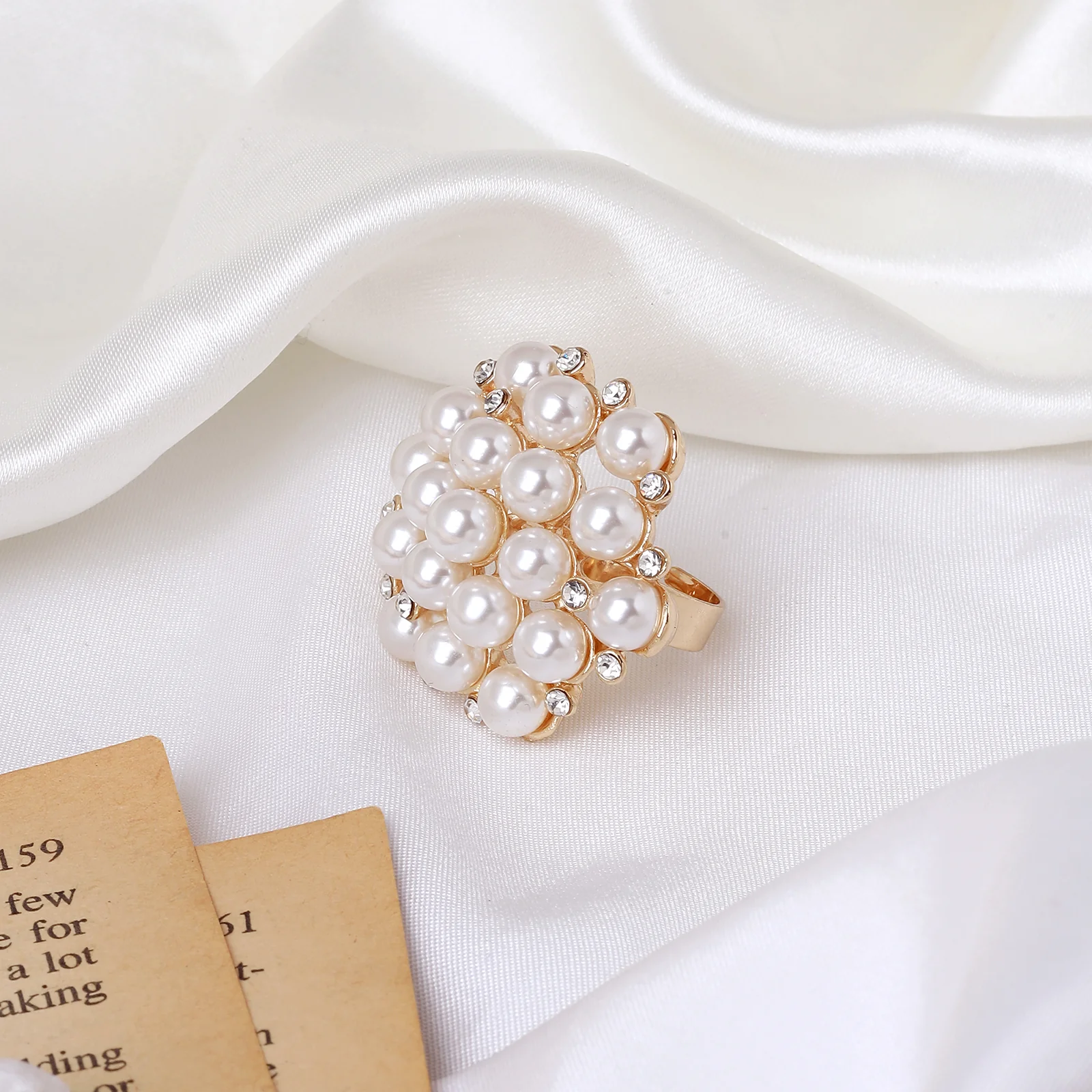 Naida Pearl Gold Ring - Image 2