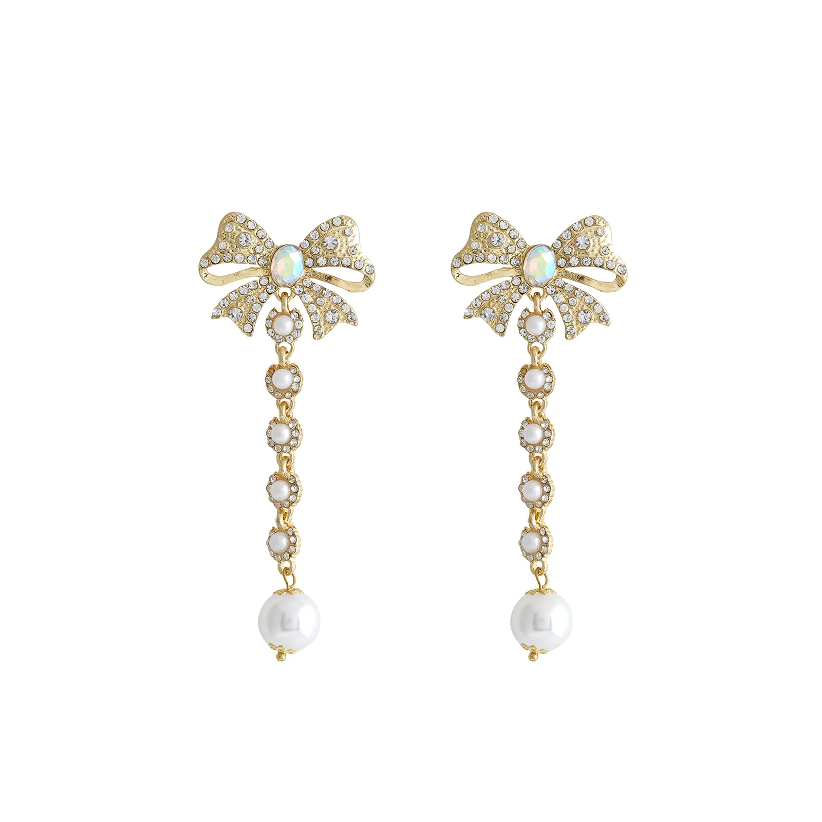 Pearly Present Gold Earring - Image 3