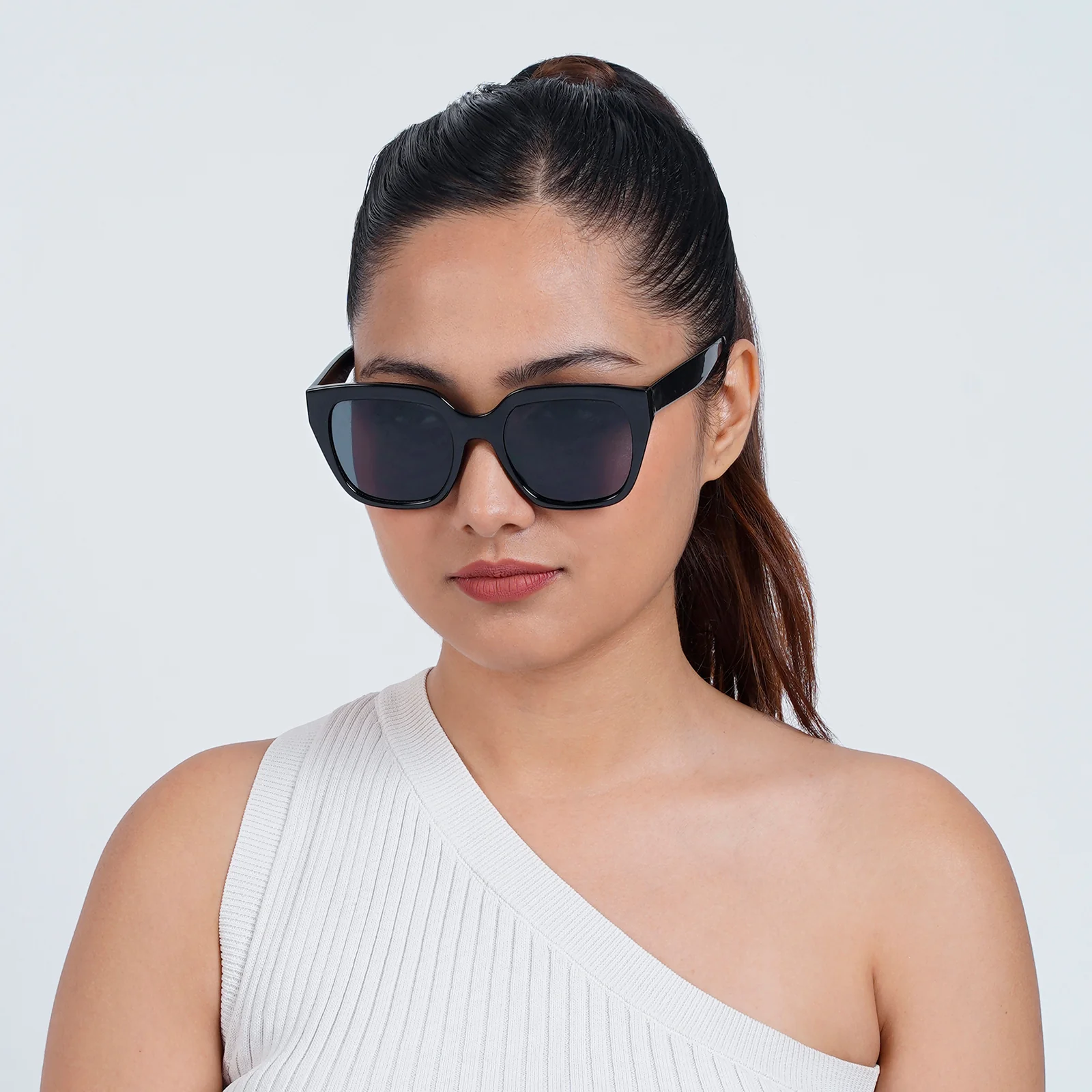 Rosalia Black Butterfly Sunglasses - Image 2