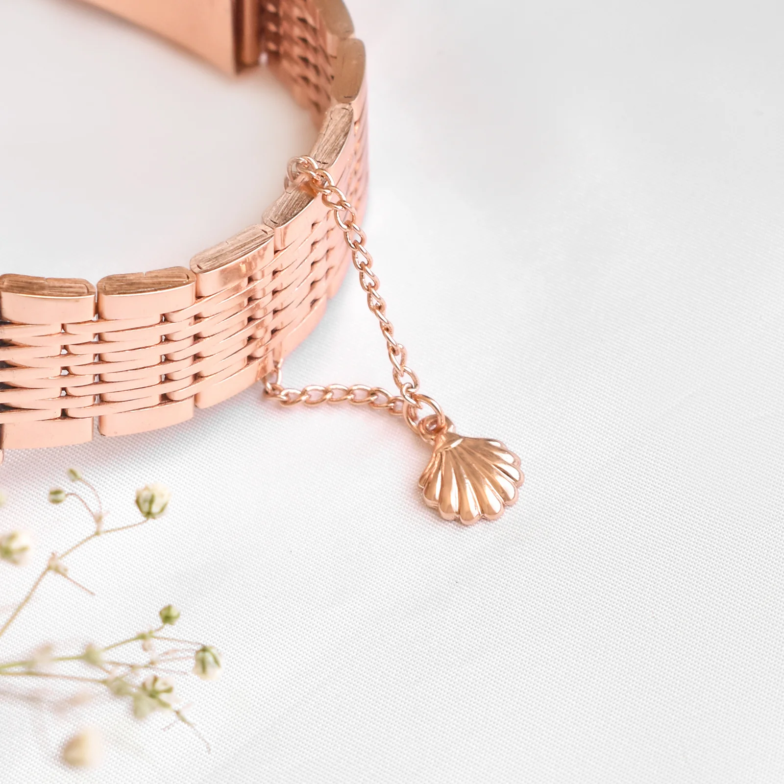 Sea Shell Rosegold Watch Charm - Image 2
