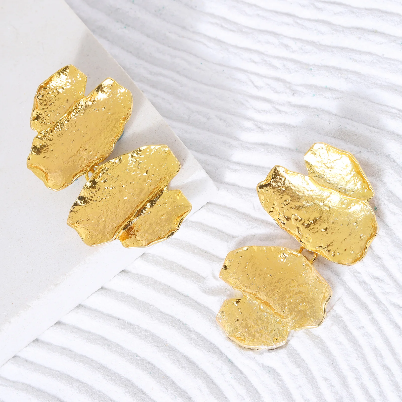 Seraphina Gold Earrings - Image 2