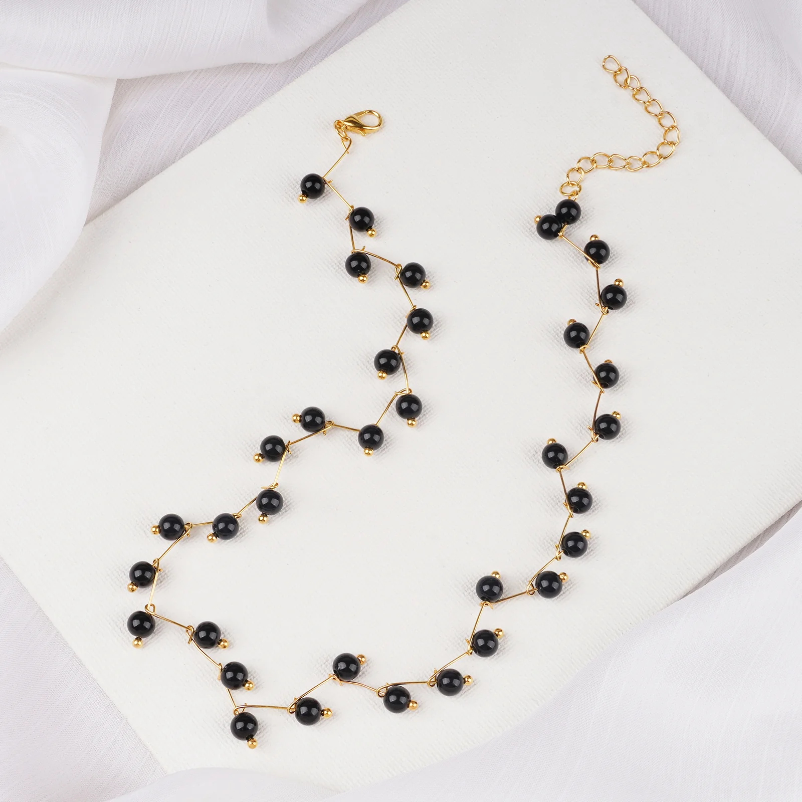 Sienaa Black Bead Necklace - Image 2