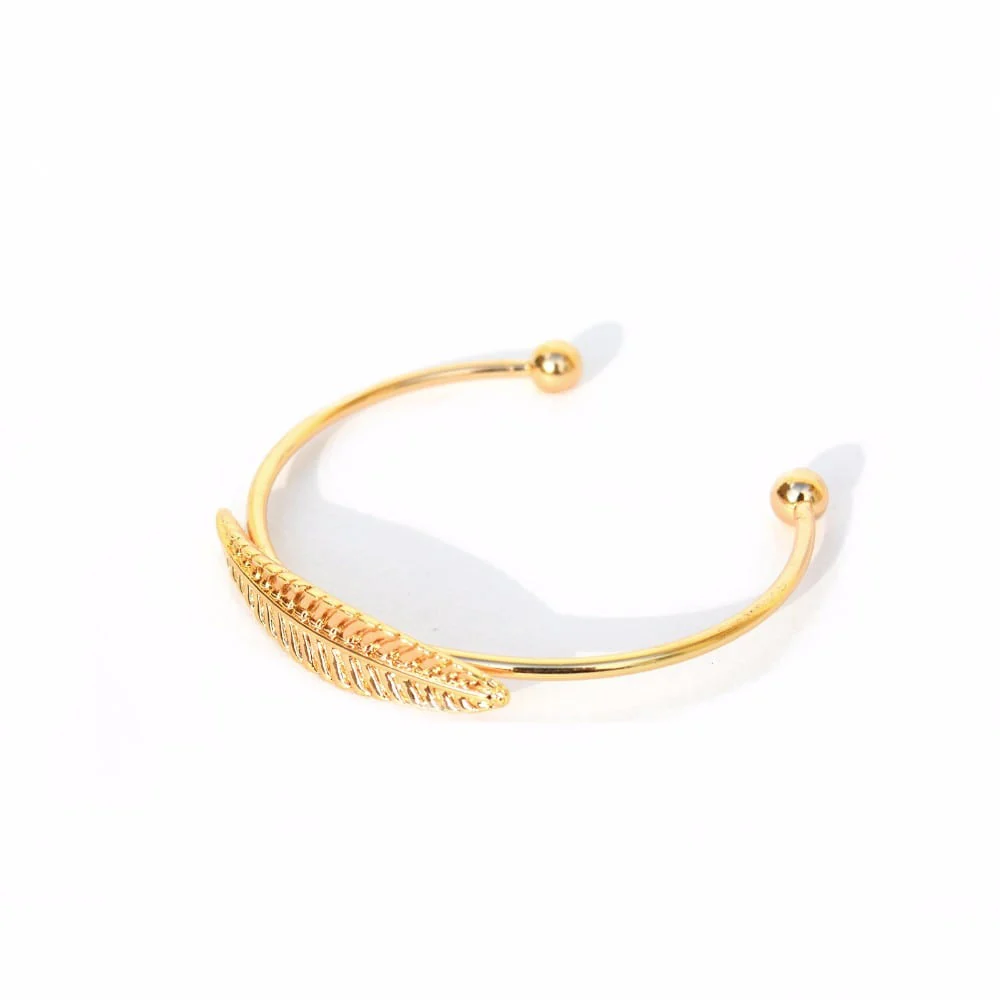 Single Leaf Gold Bracelet - Image 2