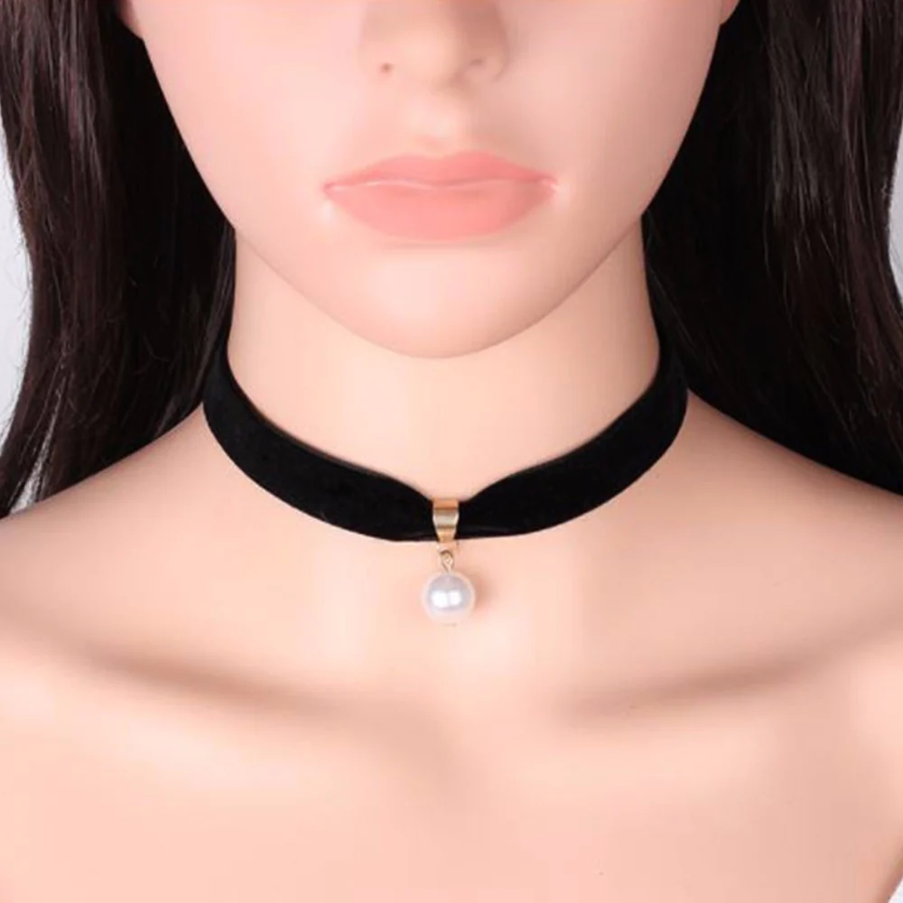 Single Pearl Black Choker - Image 2