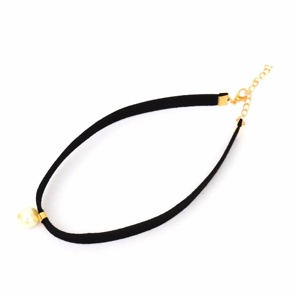 Single Pearl Black Choker - Image 4