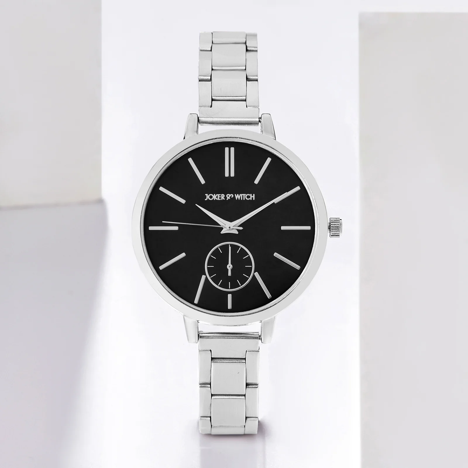 Sleek Black Large Dial Silver Linked Chain Strap Women's Watch - Image 2