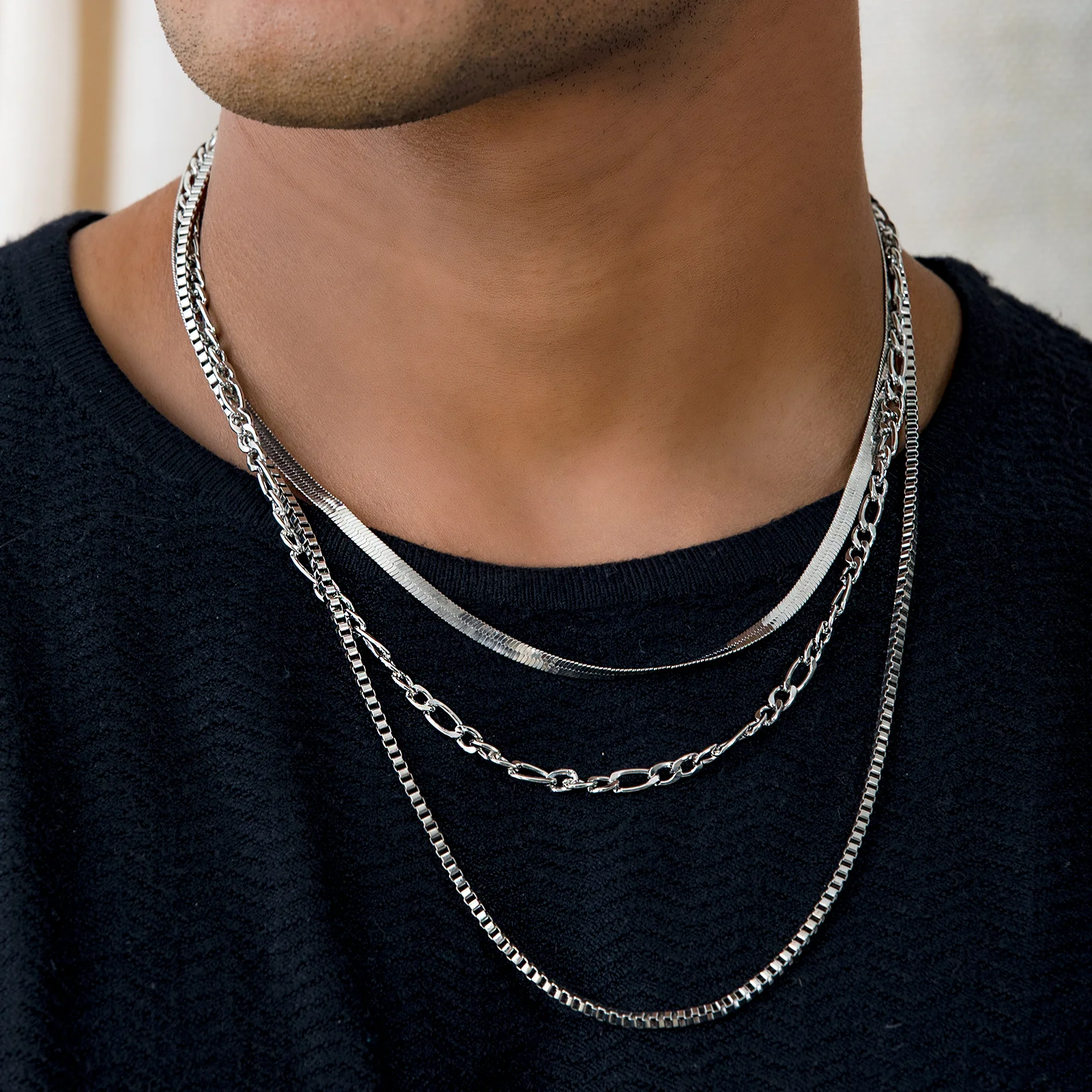 Sleek Silver Layered Necklace - Image 5