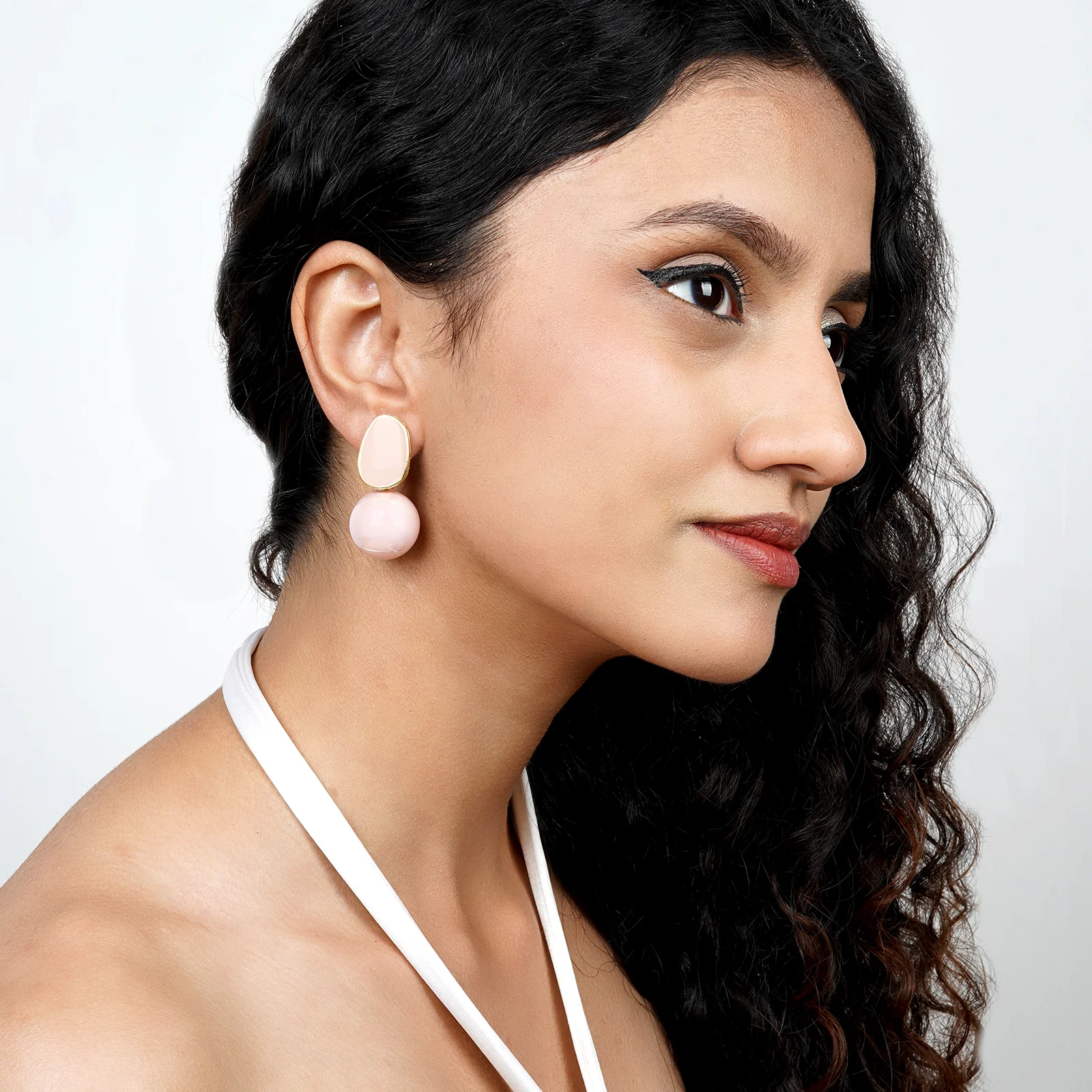 Soleil Rosegold And Pink Pearl Earring - Image 2