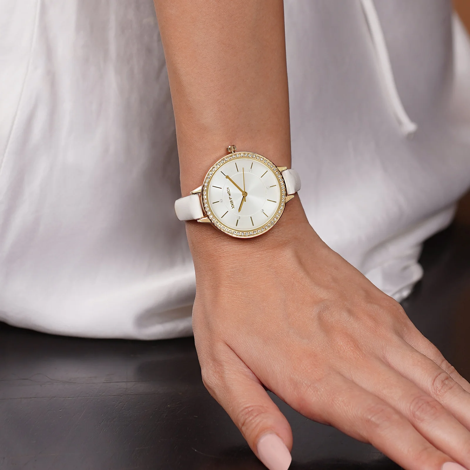 Sunrise Silver Medium Rhinestone Dial PU Strap Women's Watch - Image 2