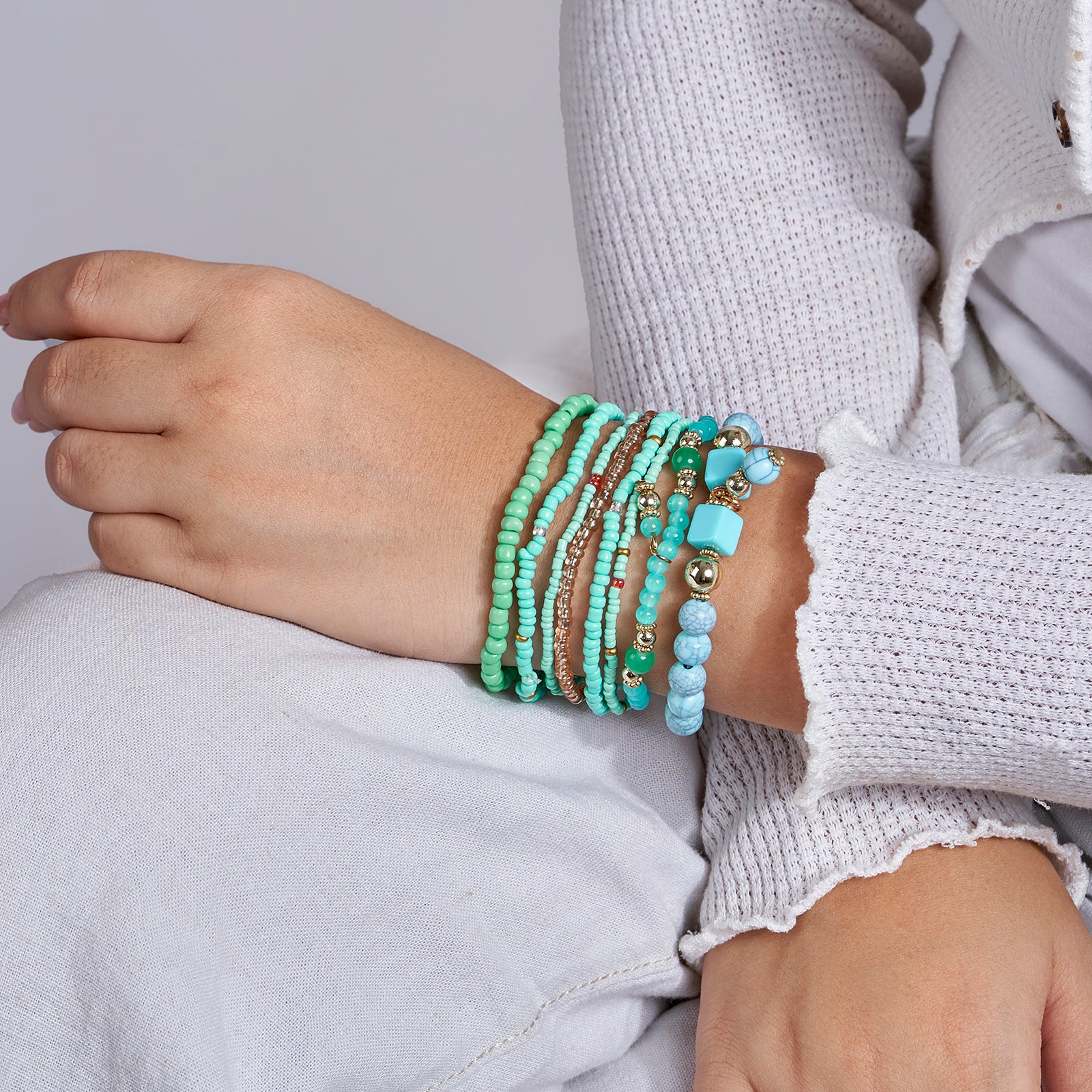 Sweeter Than Fiction Blue Beaded Bracelet - Image 2