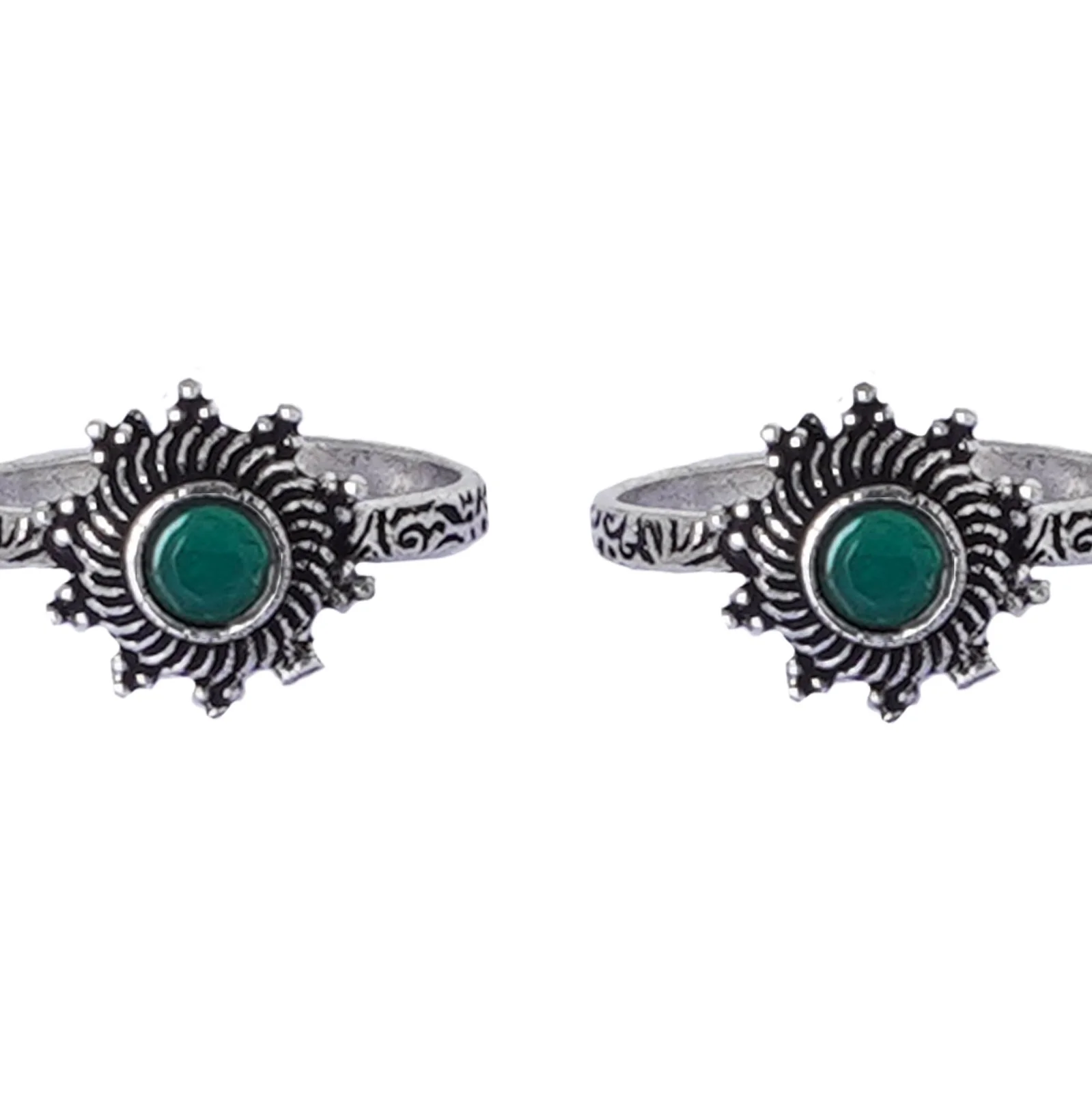 Teejh Aashvi Green Stone Silver Oxidised Toe Rings - Image 4