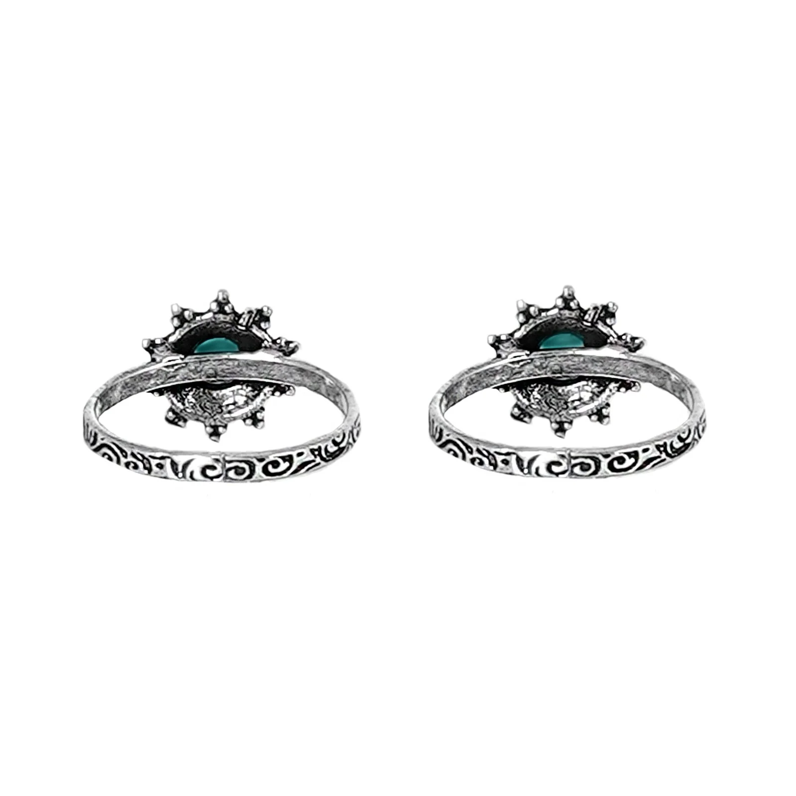 Teejh Aashvi Green Stone Silver Oxidised Toe Rings - Image 6
