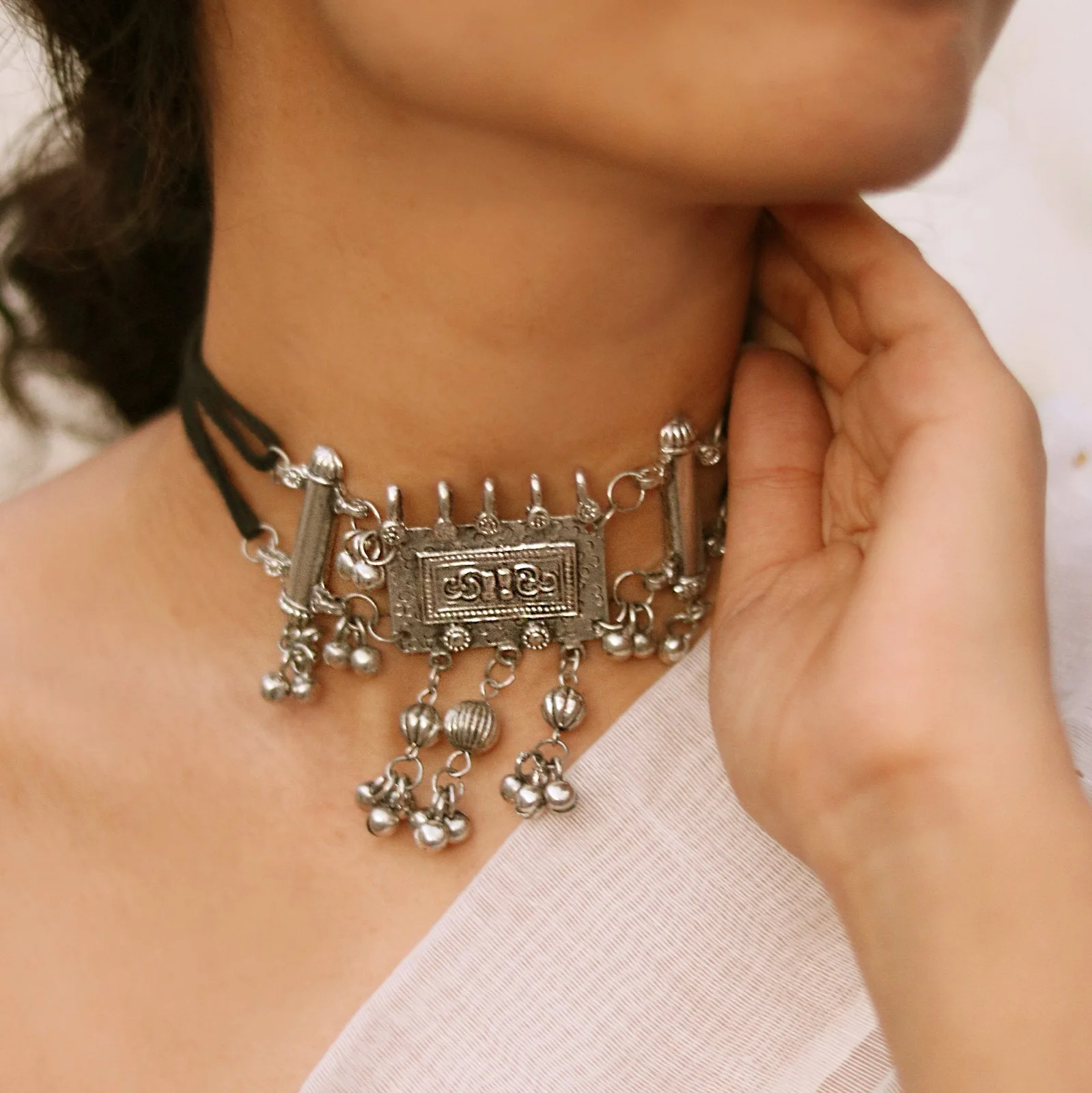 Teejh Adweta Silver Oxidised Choker Necklace - Image 2