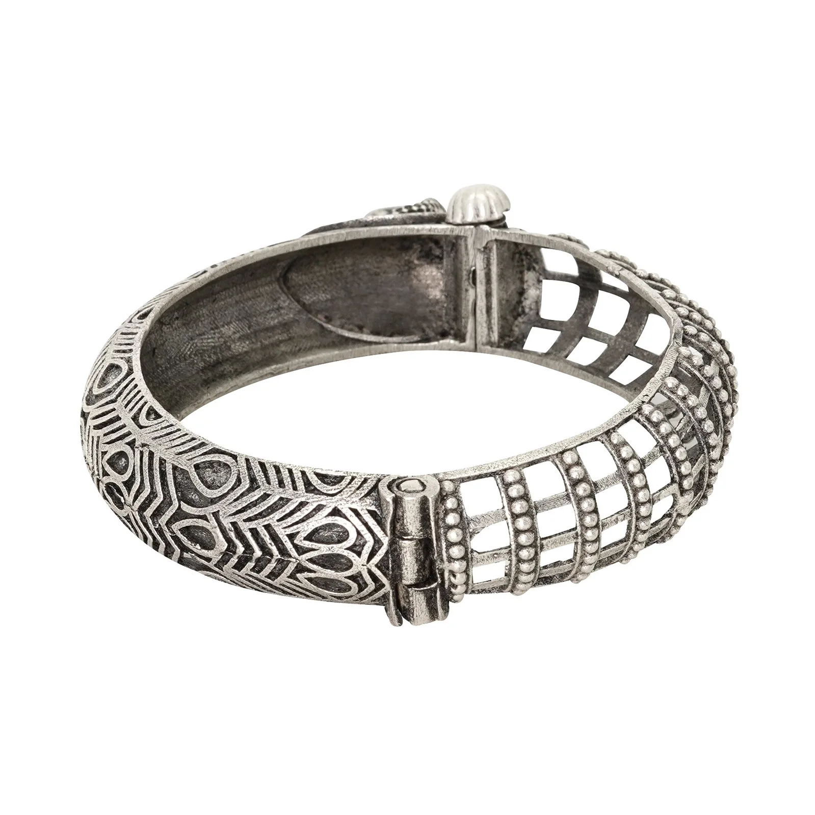 Teejh Aishay Silver Oxidised Bangle - Image 5