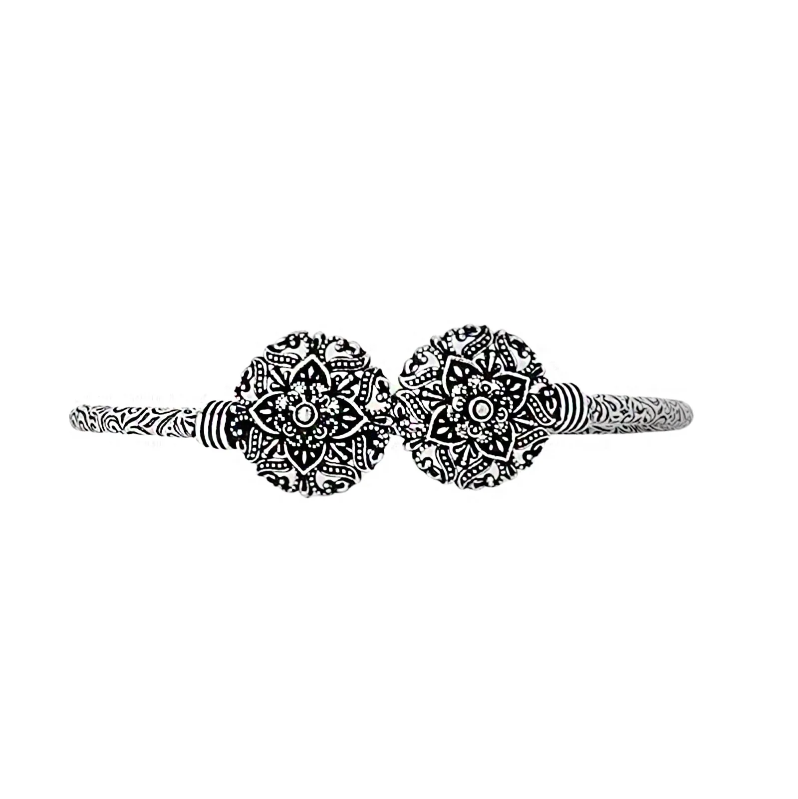 Teejh Akansha Silver Oxidised Floral Bracelet - Image 4
