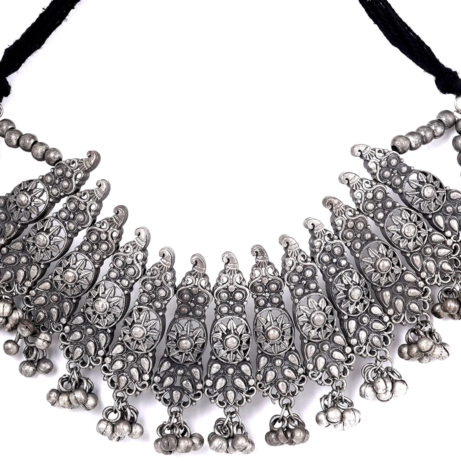 Teejh Anay Antique Silver Polish Choker Necklace Set - Image 6