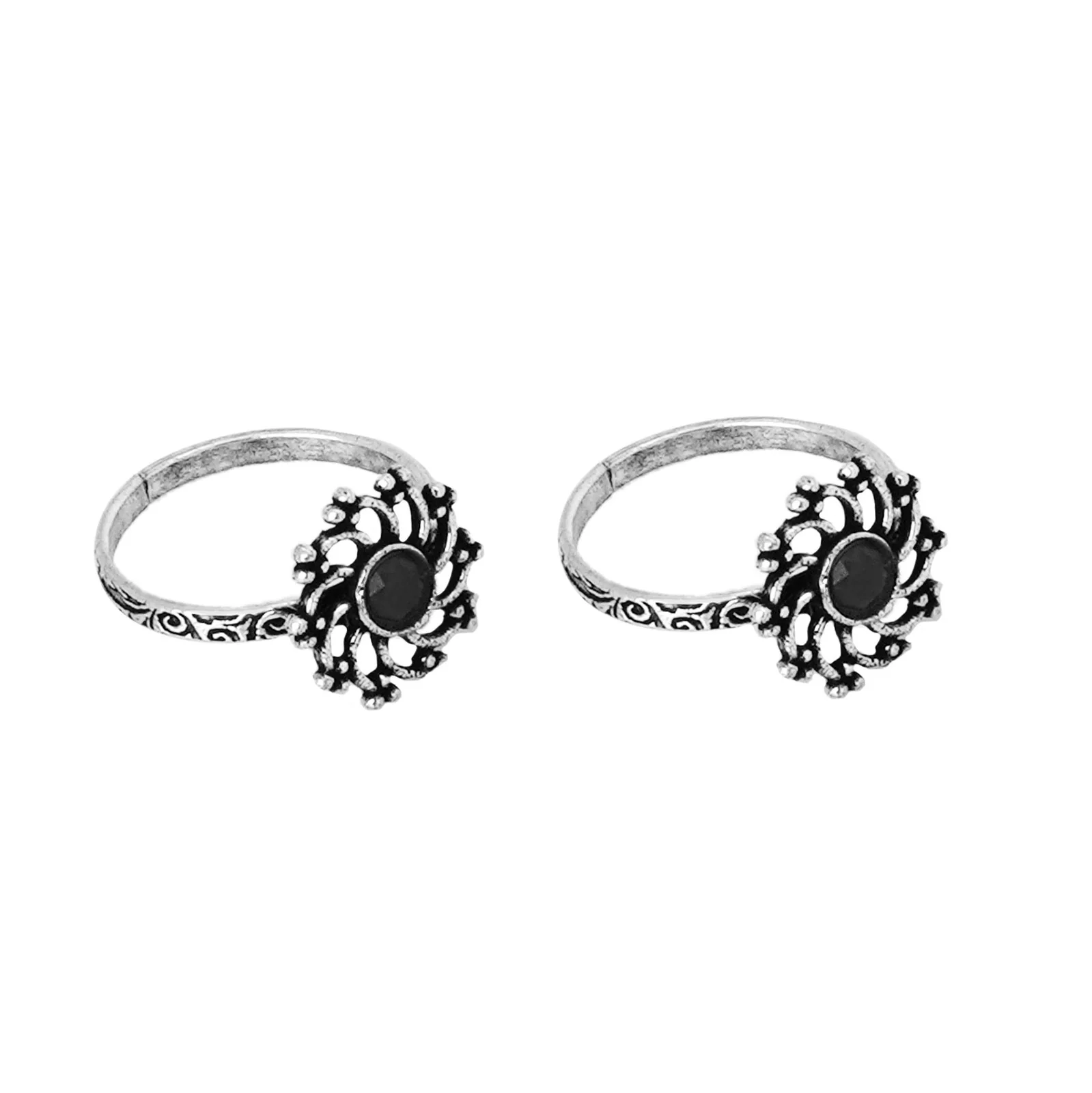 Teejh Dhrishya Black Stone Silver Oxidised Toe Rings - Image 5