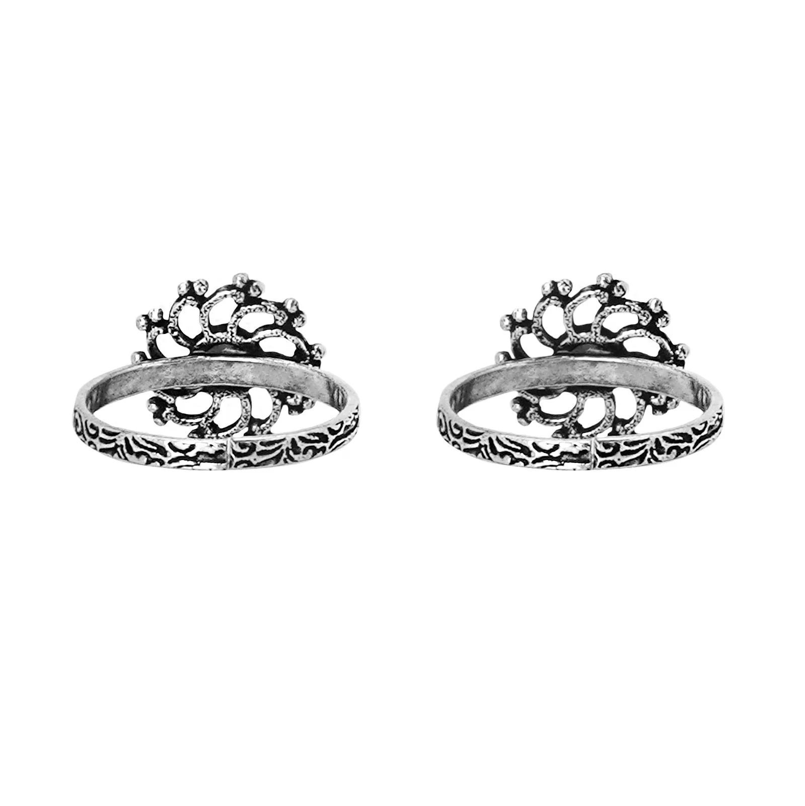 Teejh Dhrishya Black Stone Silver Oxidised Toe Rings - Image 6