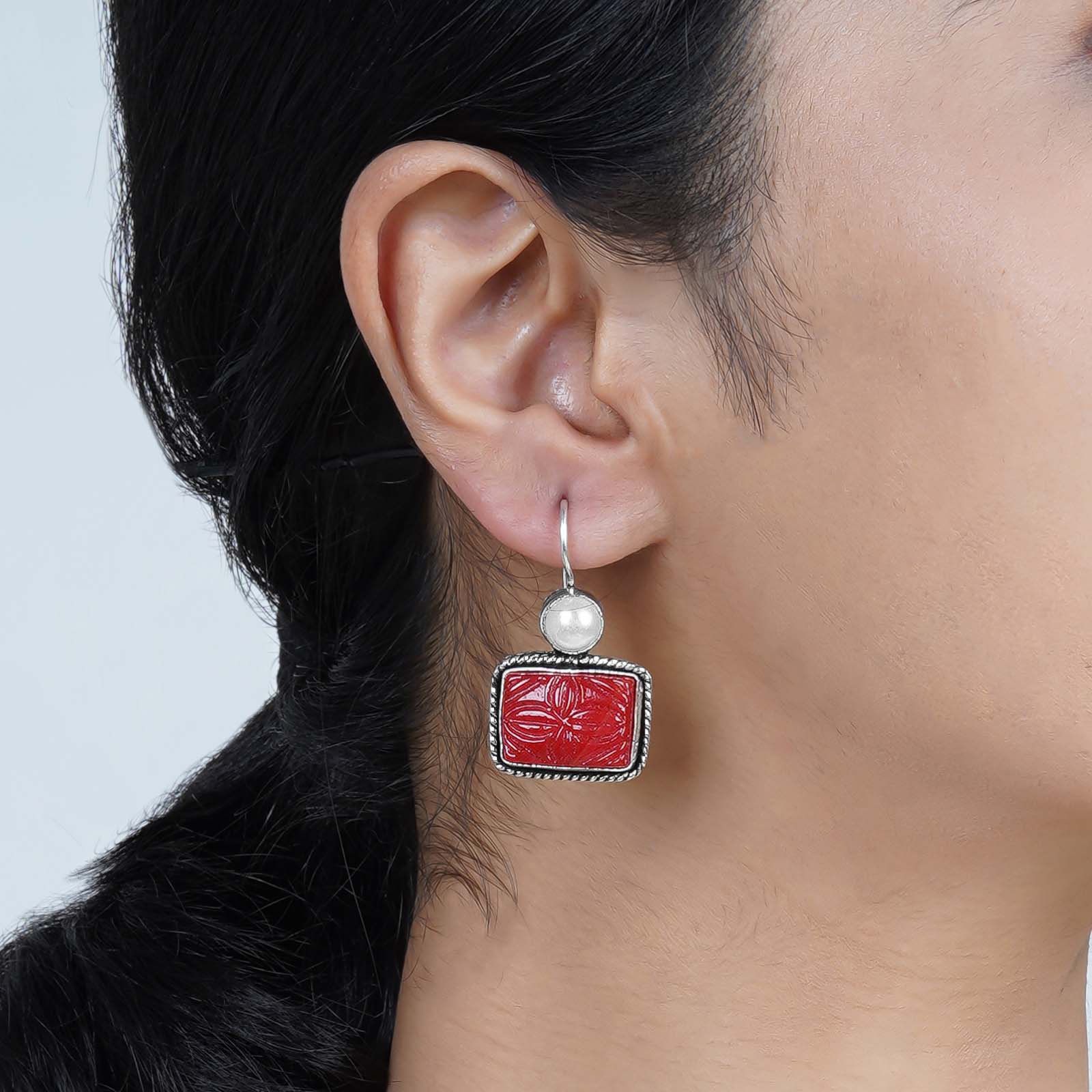 Teejh Diti Maroon Stone & Pearl Earrings - Image 2