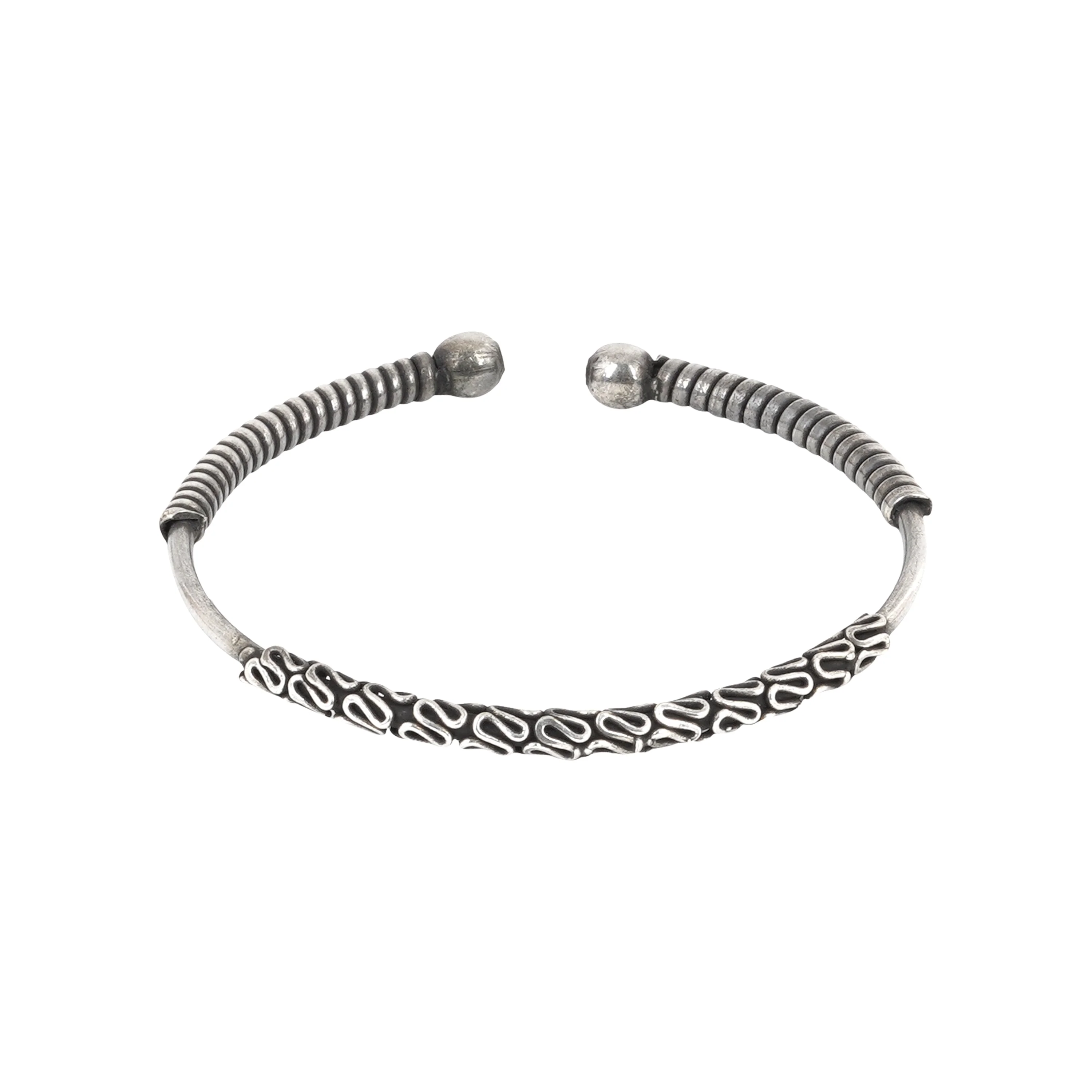 Teejh Dyuthi Silver Oxidised Bracelet - Image 3