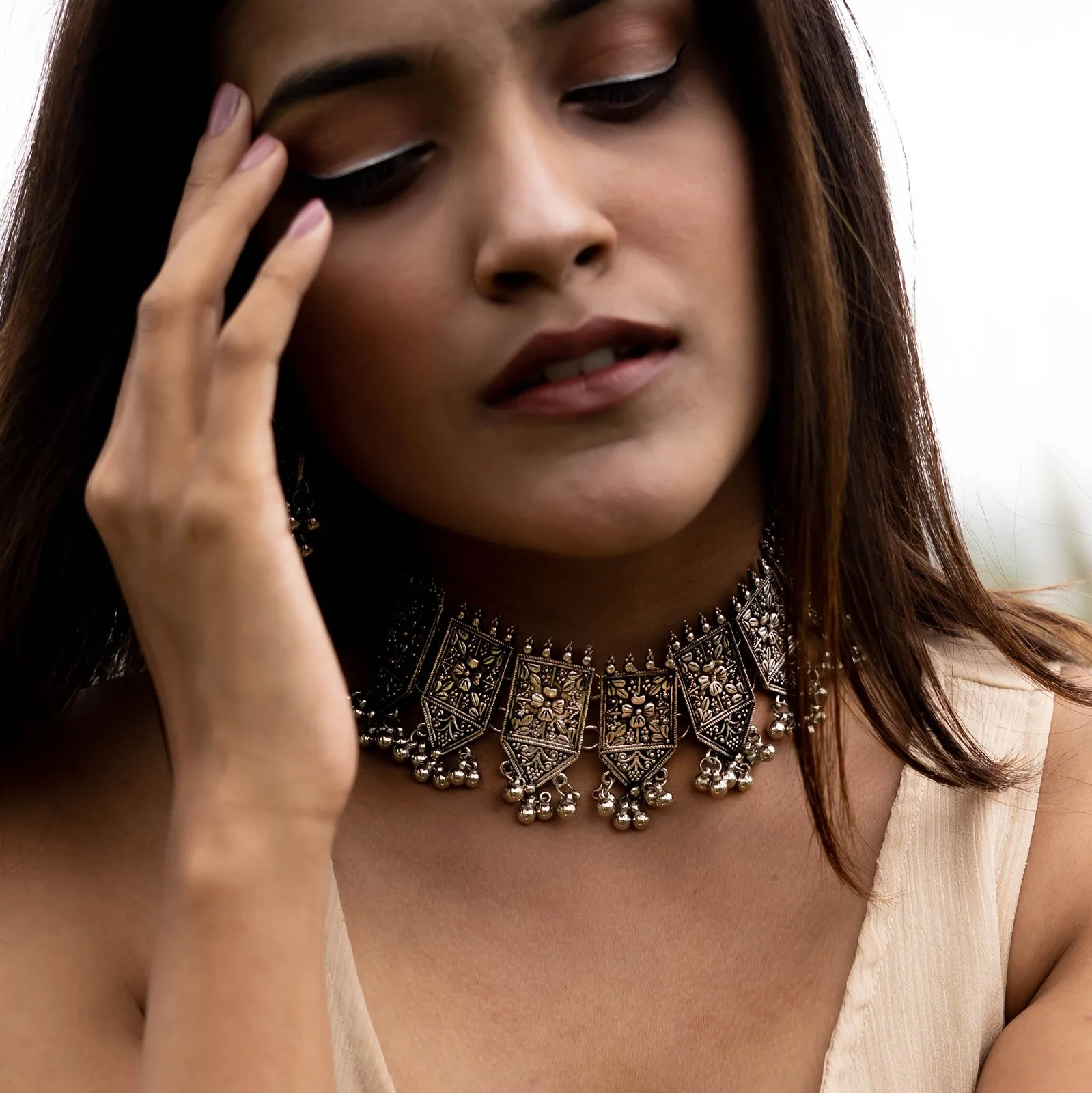 Teejh Dyuti Antique Silver Polish Choker Necklace Set - Image 2