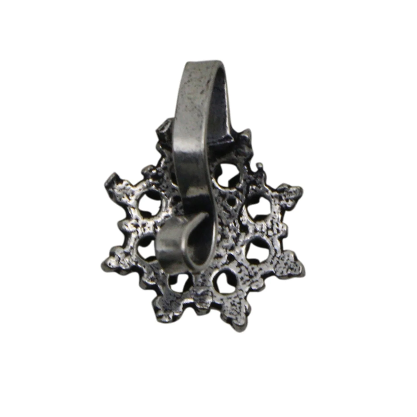 Gauri Black Stone Floral Nose pin - Image 5