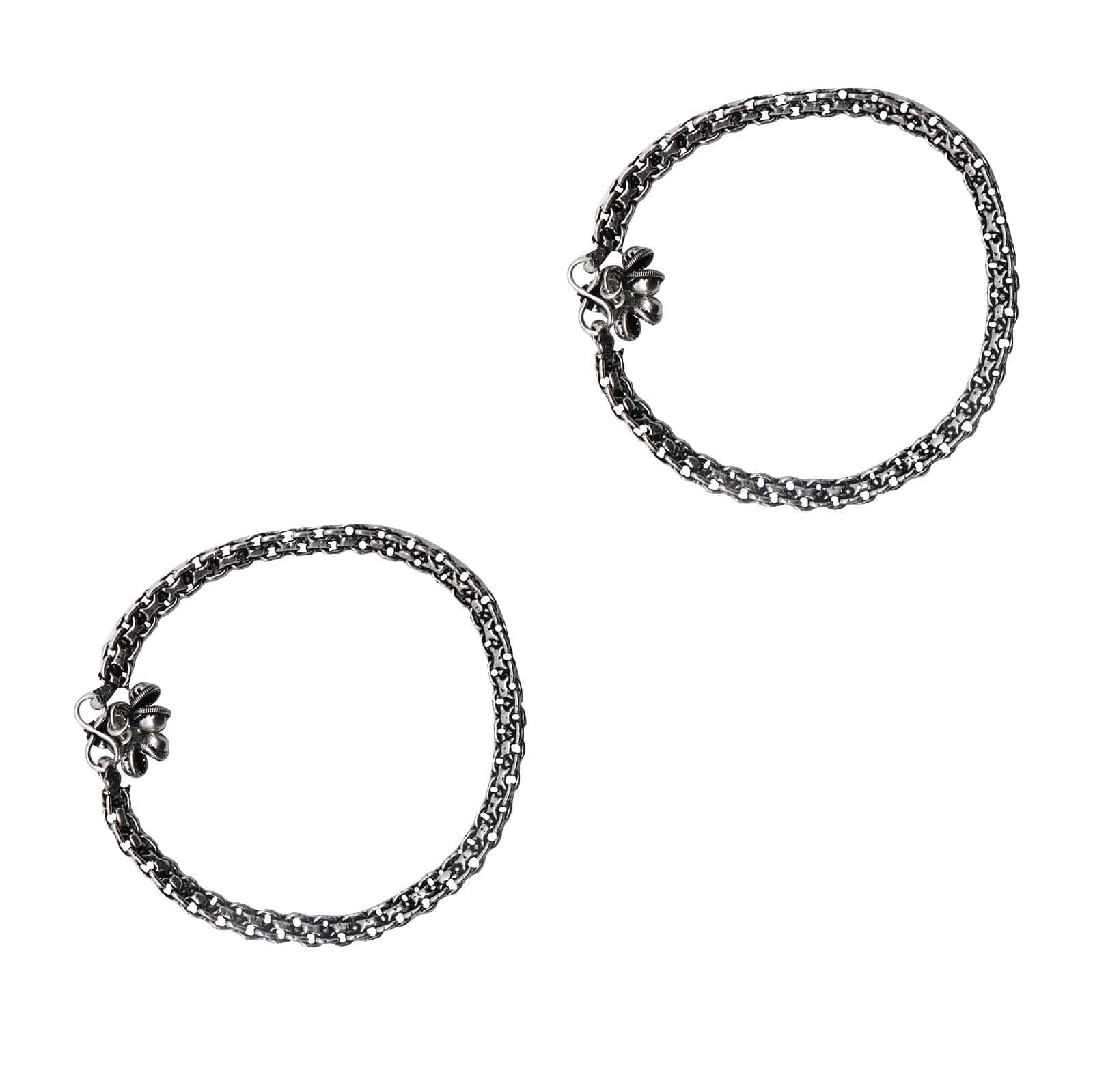 Heena Linked Silver Oxidized Anklets - Image 4