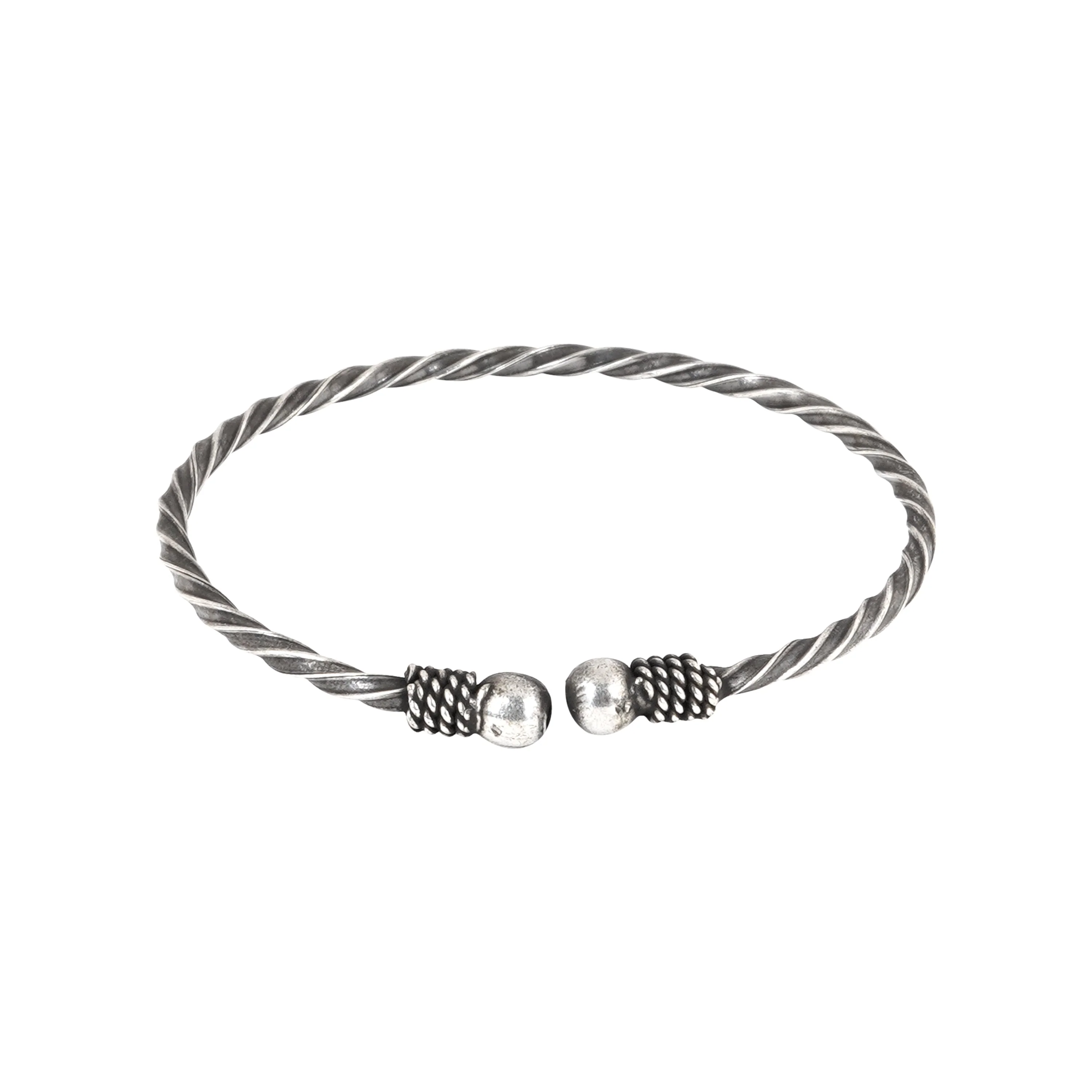 Teejh Inari Silver Oxidised Bracelet - Image 4