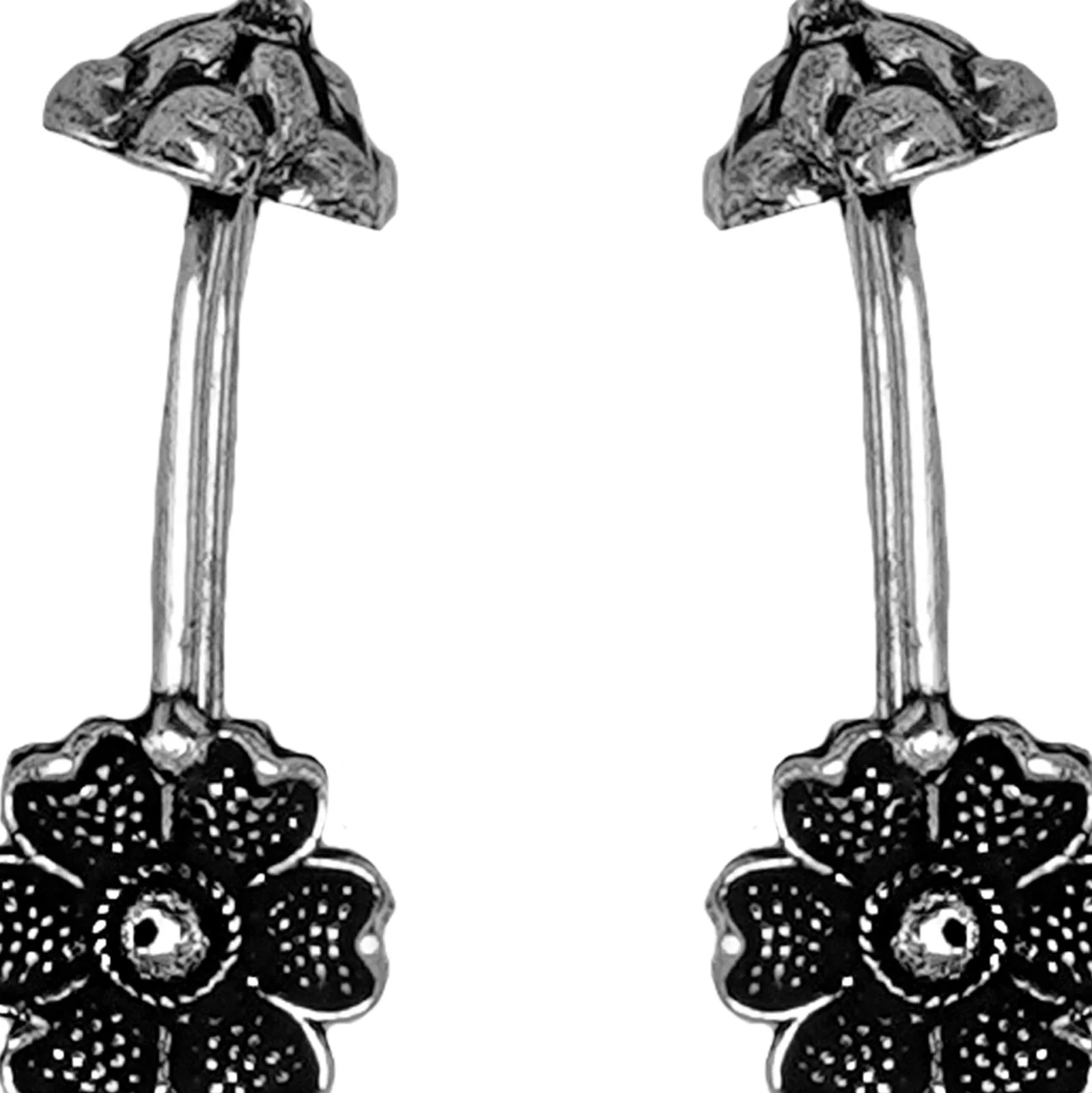 Teejh Januja Silver Oxidised Clip On Bugadi - Image 4