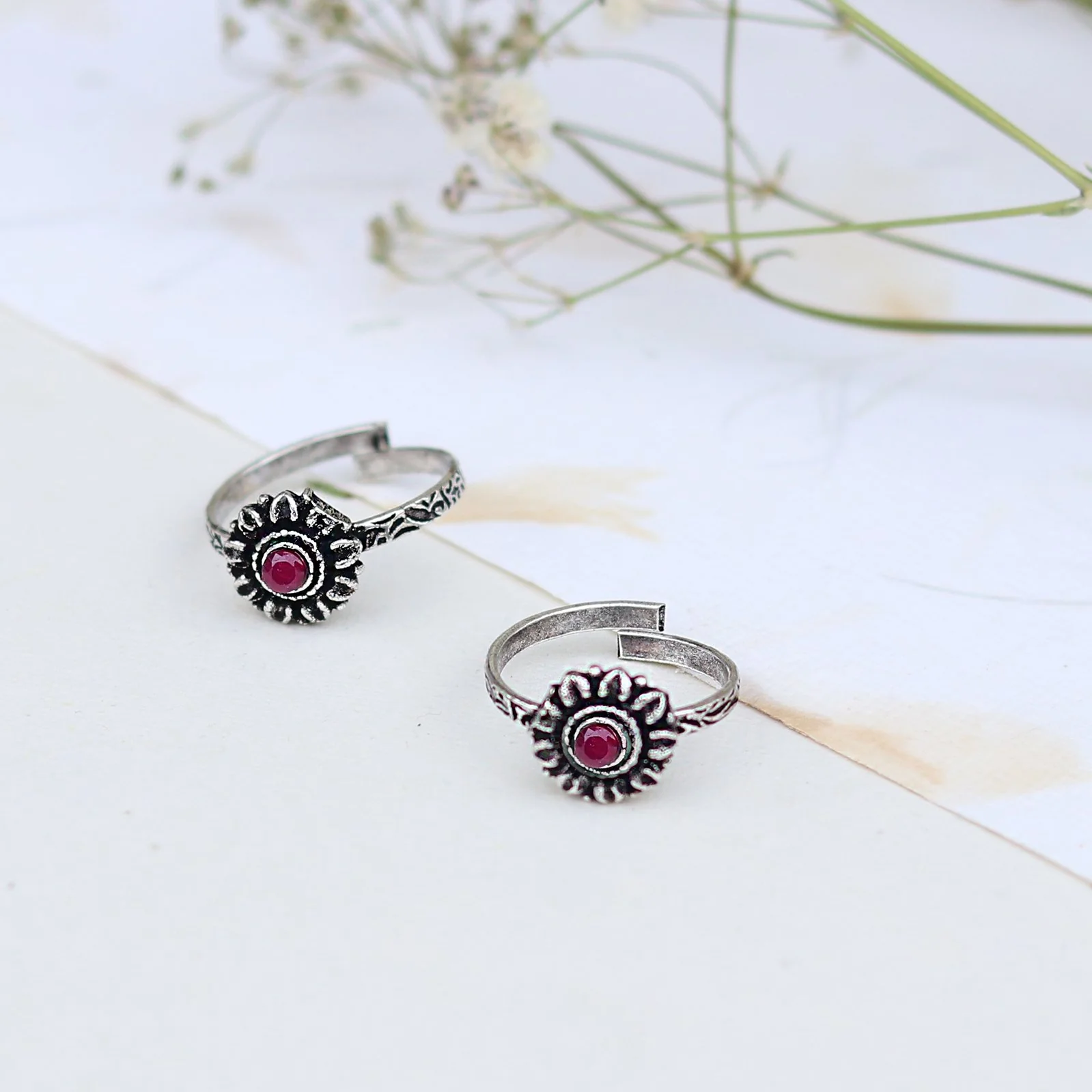 Teejh Kaina Red Stone Silver Oxidised Toe Rings