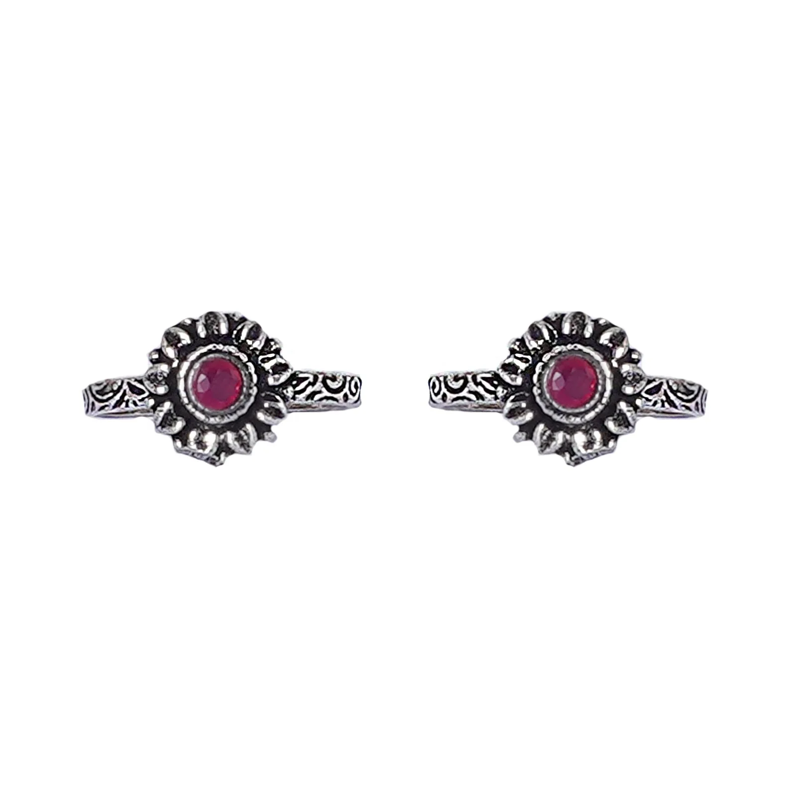 Teejh Kaina Red Stone Silver Oxidised Toe Rings - Image 3