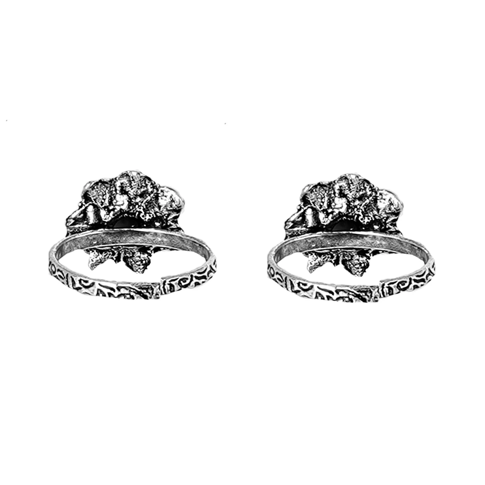 Teejh Kayra Black Stone Silver Oxidised Toe Rings - Image 6