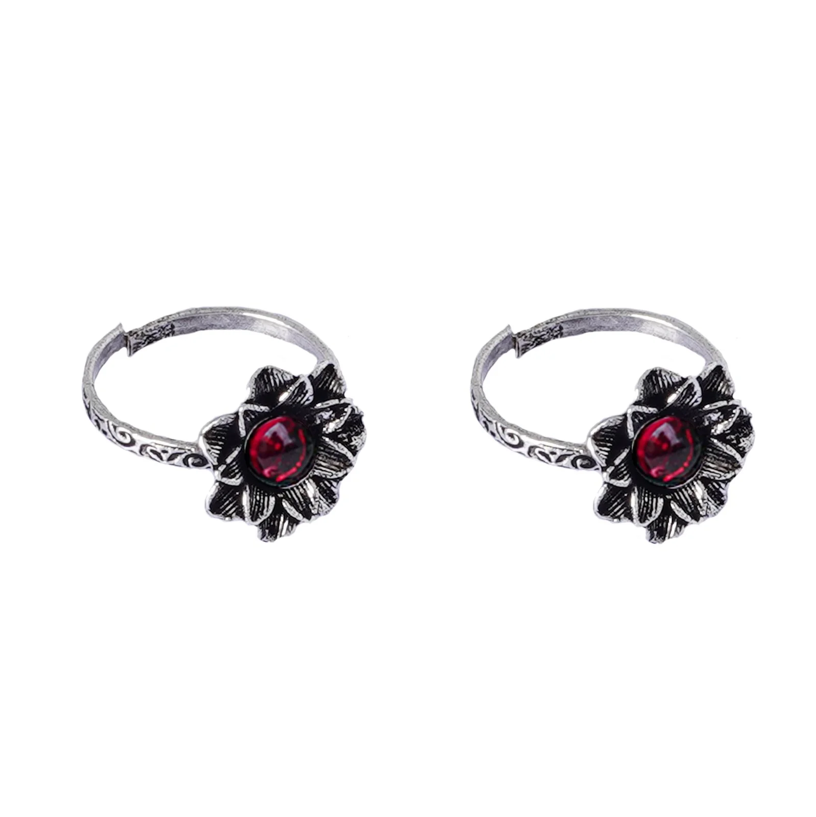 Teejh Kayra Red Stone Silver Oxidised Toe Rings - Image 5