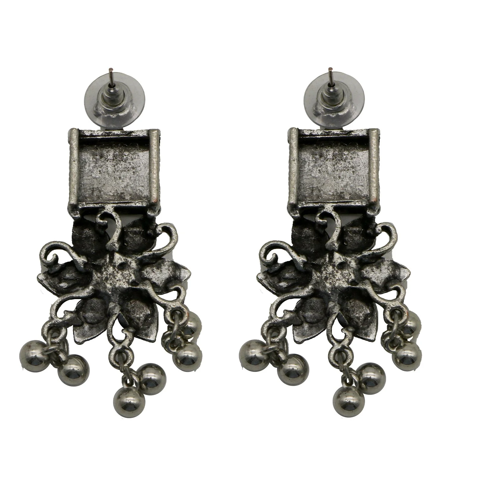Teejh Khushi Ghungroo Silver Oxidised Necklace Set - Image 10