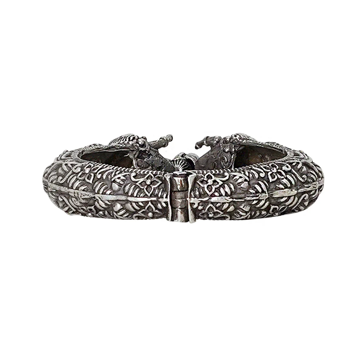 Teejh Lakhi Stacked Bracelet Set - Image 7