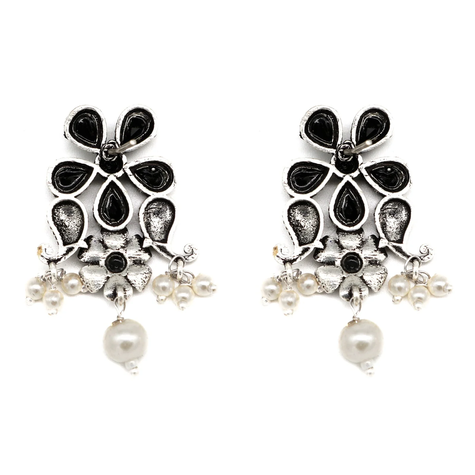Teejh Lasritha Silver Oxidised Jewelry Gift Set - Image 4
