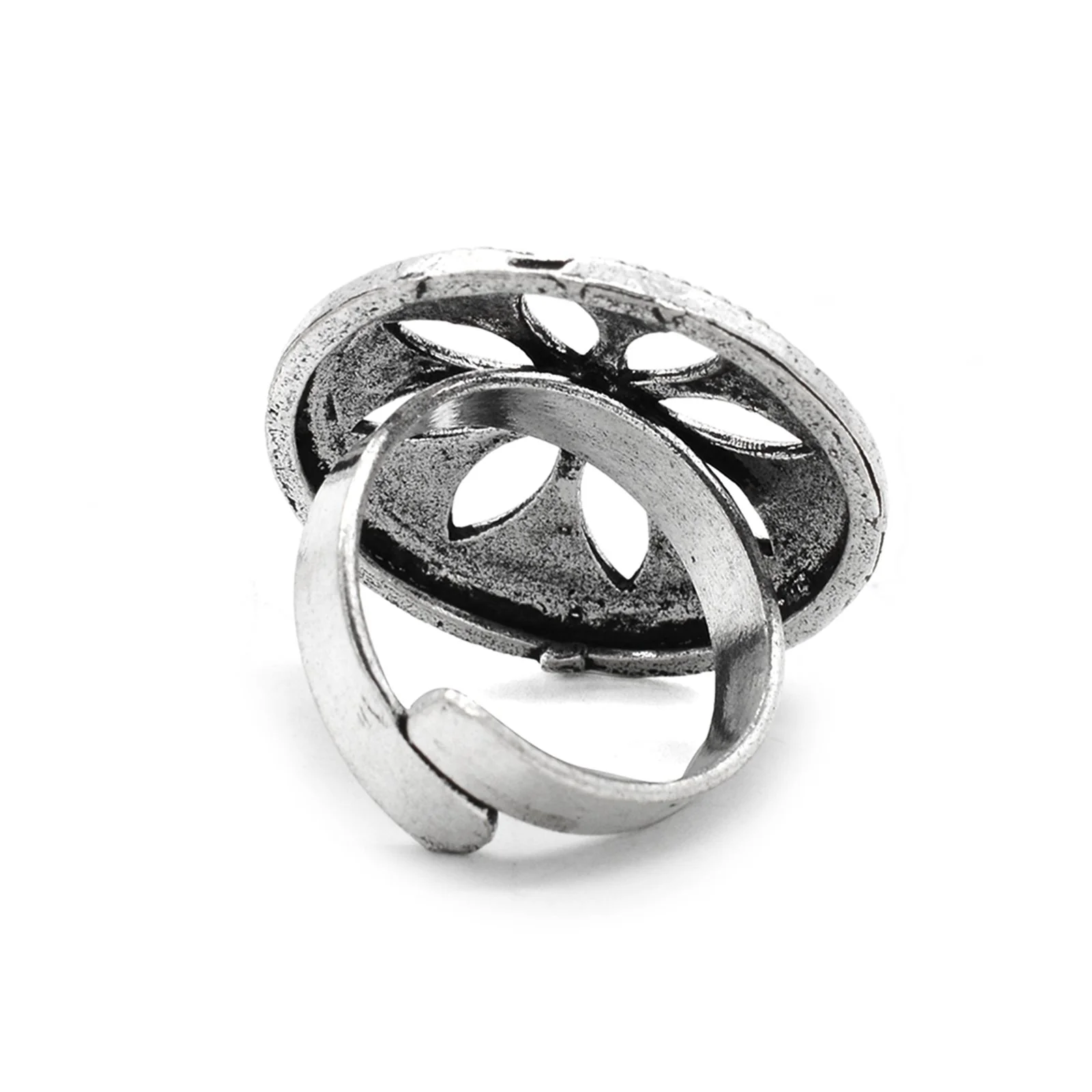 Teejh Mandana Silver Oxidised Jewelry Gift Set - Image 6