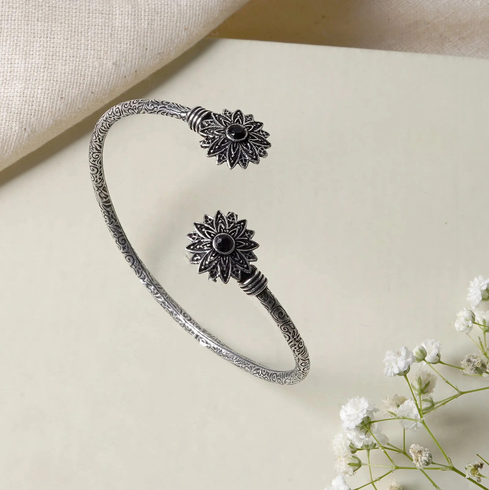 Teejh Manju Silver Oxidised Floral Bracelet - Image 2