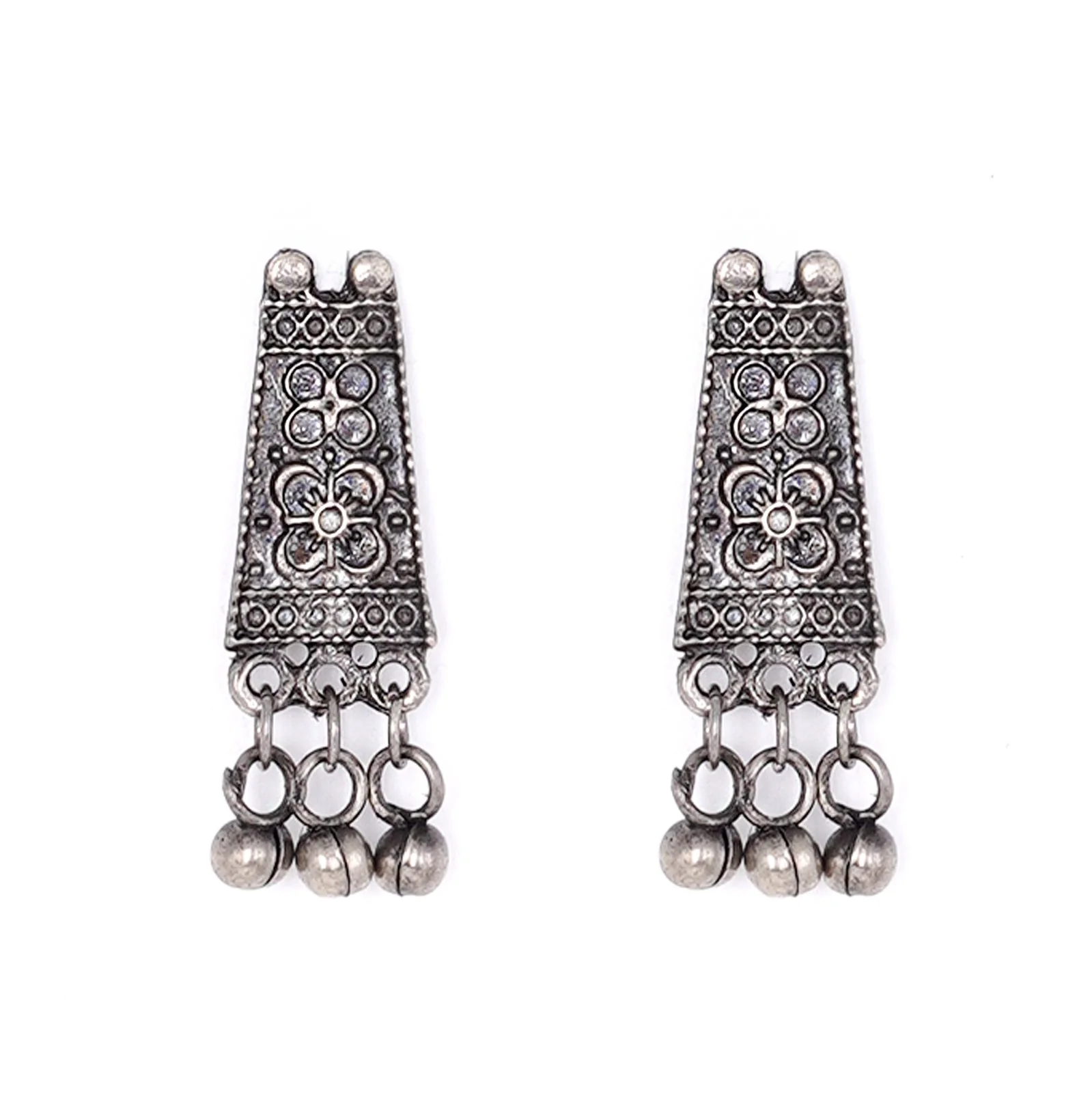 Teejh Mihira Ethnic Silver Oxidised Choker Necklace Set - Image 9