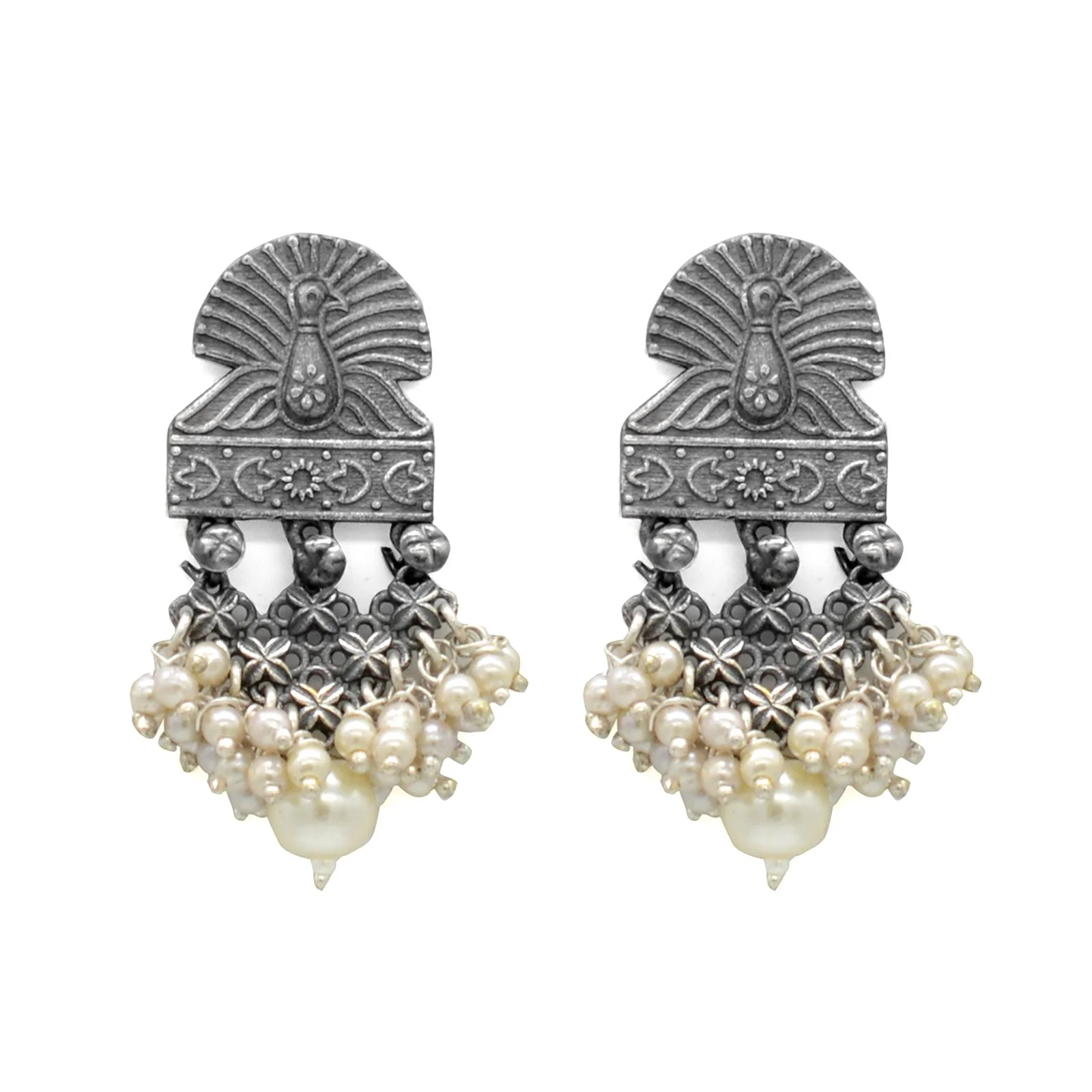 Teejh Ojasvi Metallic Silver Oxidized Jewerly Gift Set - Image 5