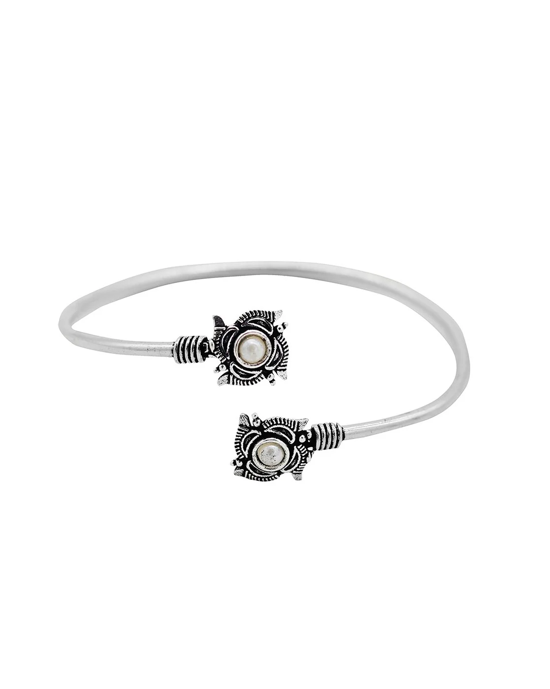 Teejh Oshee Silver Oxidised Jewelry Gift Set - Image 4