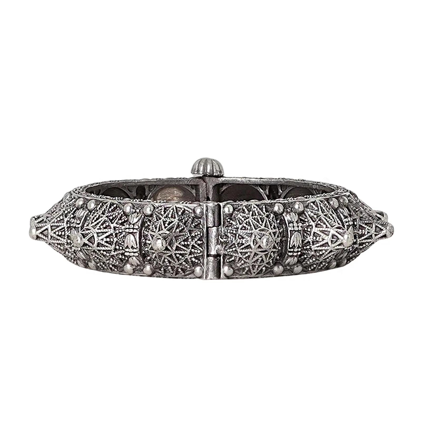 Teejh Pahal Silver Oxidised Bangle - Image 4