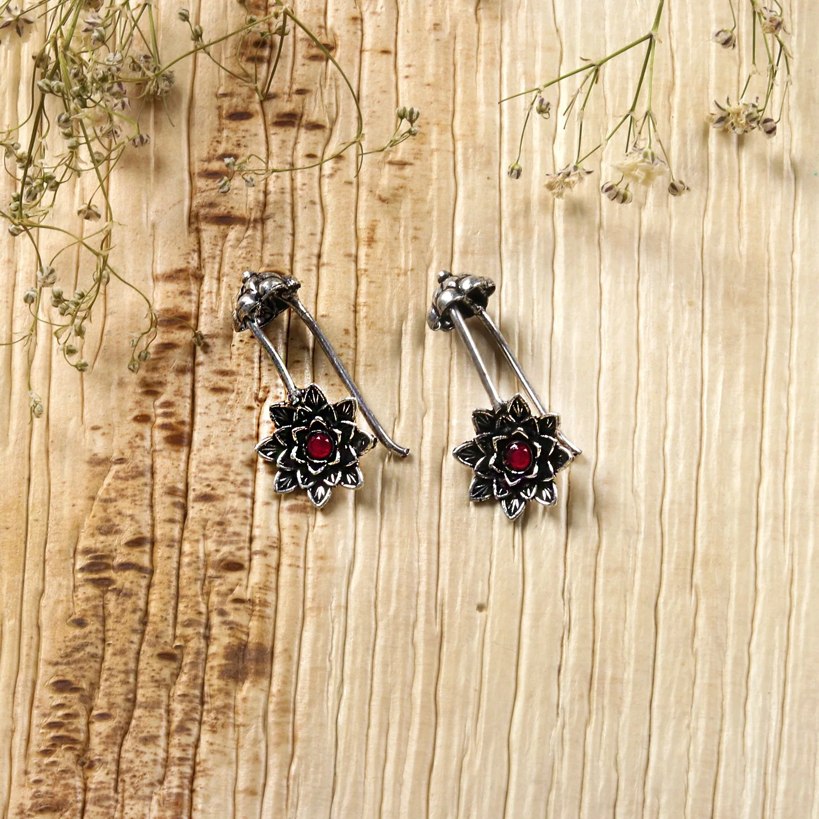 Teejh Ridhima Red Stone Silver Oxidsed Clip On Bugadi