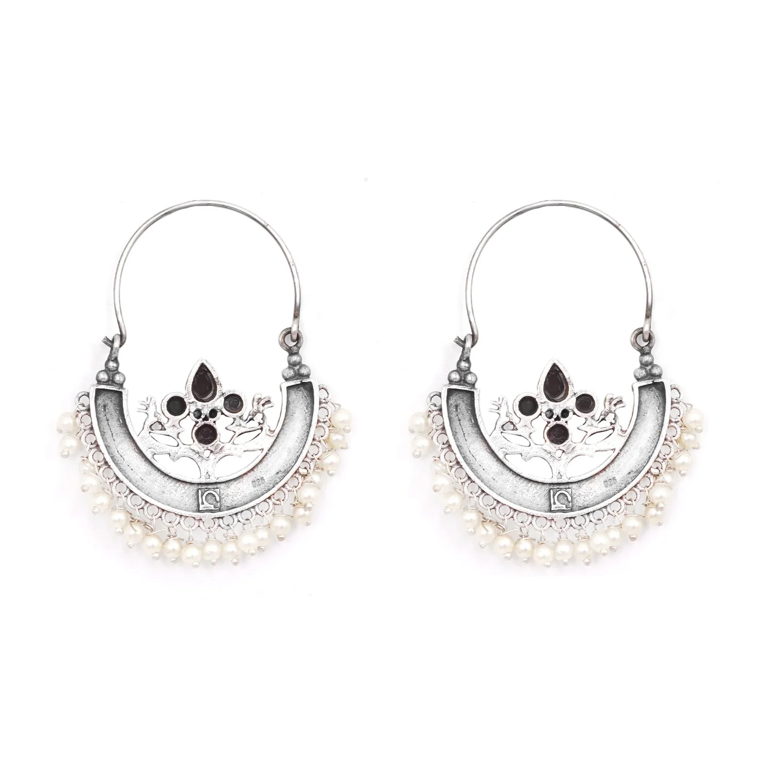 Teejh Saara Floral Black Stone Hoop EarTeejh Rings - Image 3