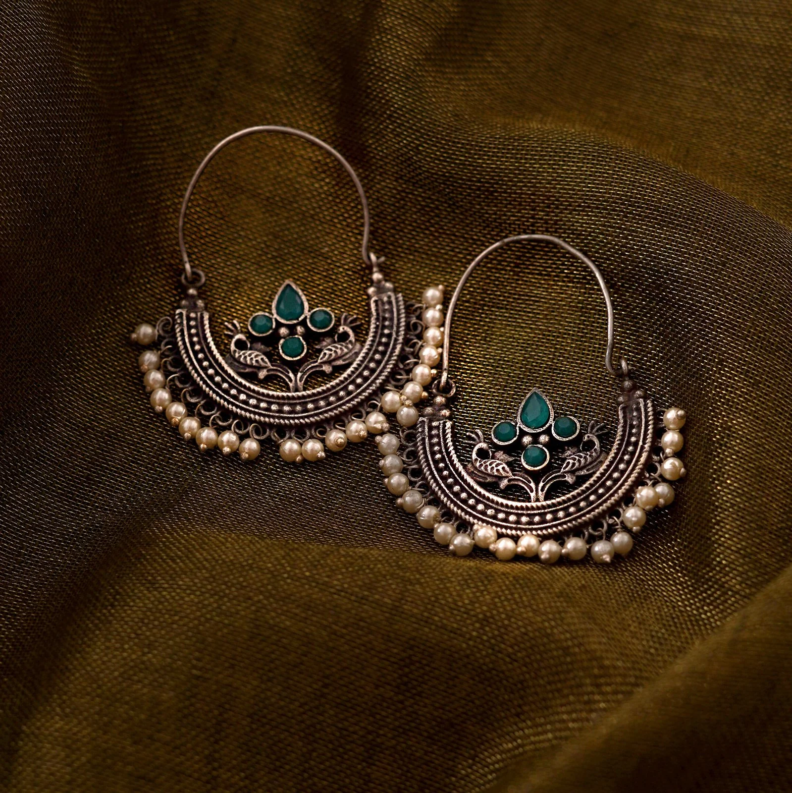 Teejh Saara Floral Green Stone Hoop EarTeejh Rings - Image 2