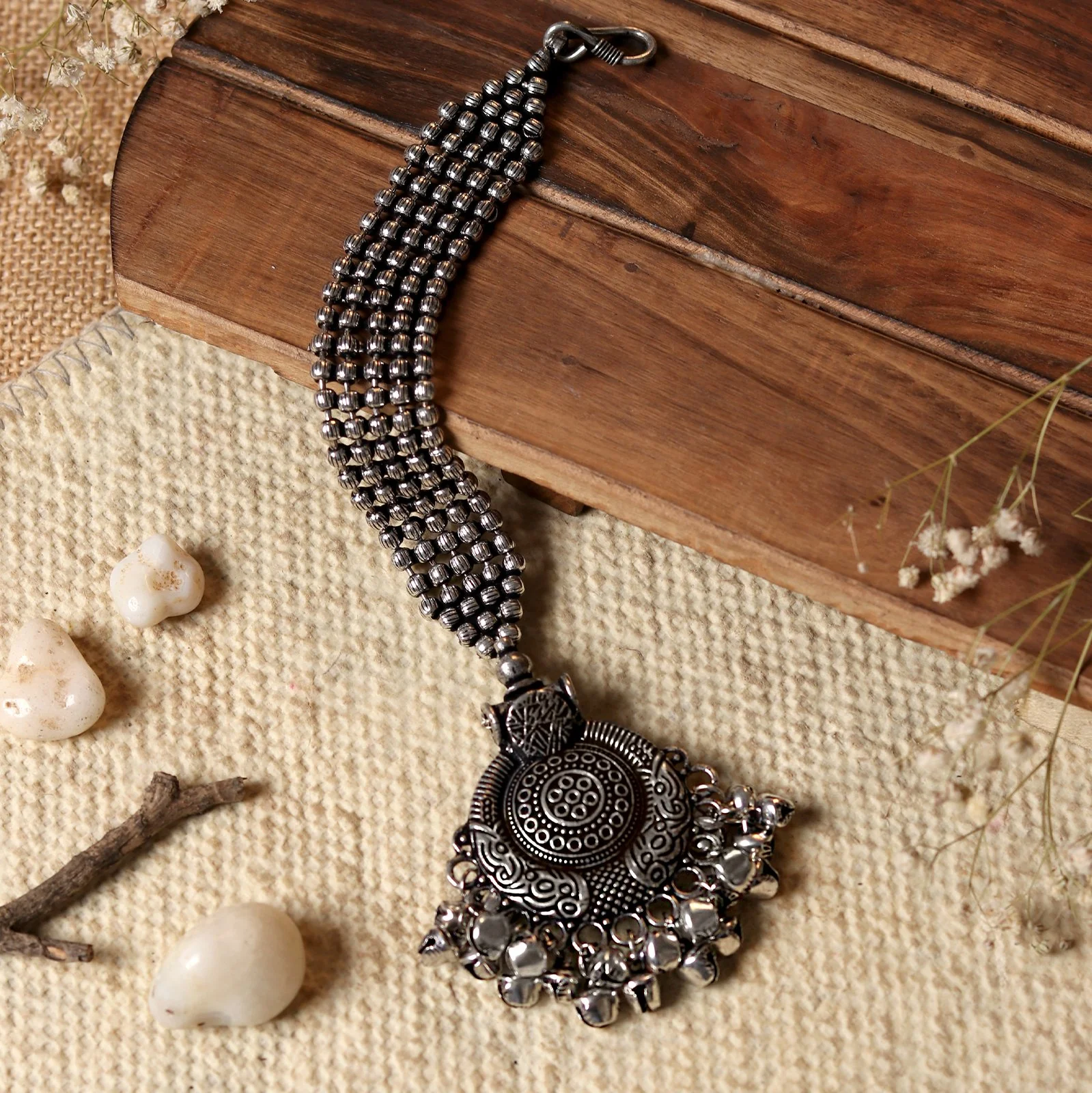 Teejh Safura Silver Oxidised Maang Tika - Image 2